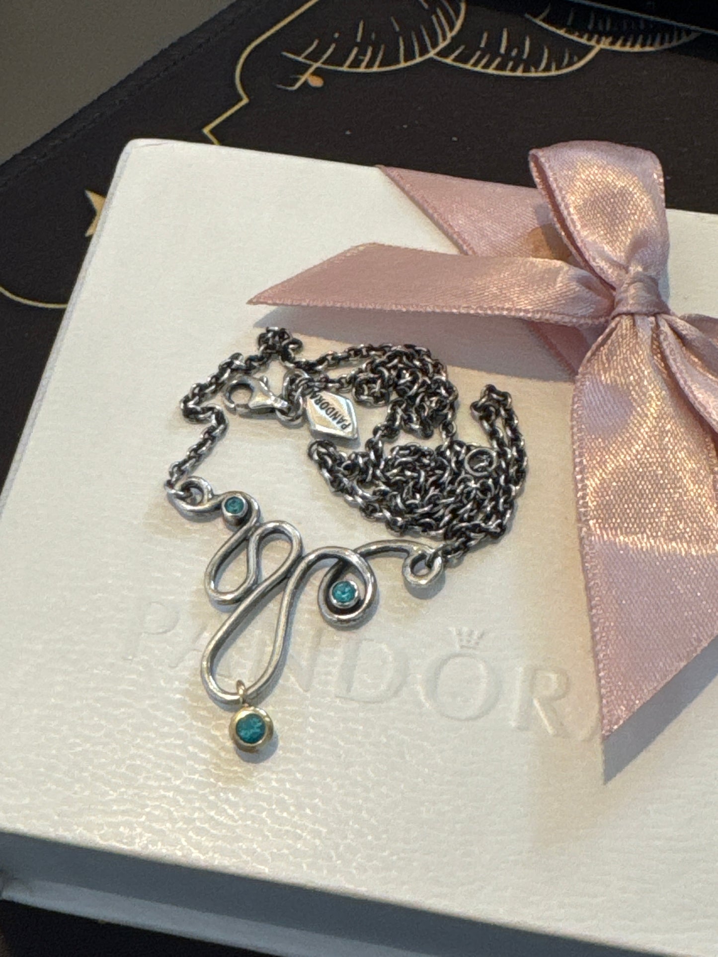 Genuine Pandora Rare HTF Beautiful Infinity Topaz Two Tone Necklace 45cm