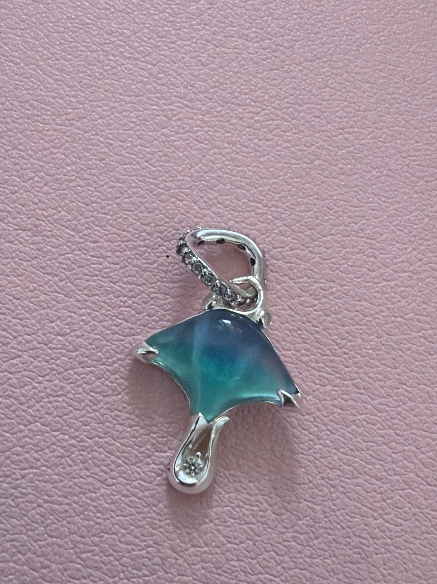 Genuine Pandora New Style Stingray Mantaray Free Spirit Dangle Pendant Charm