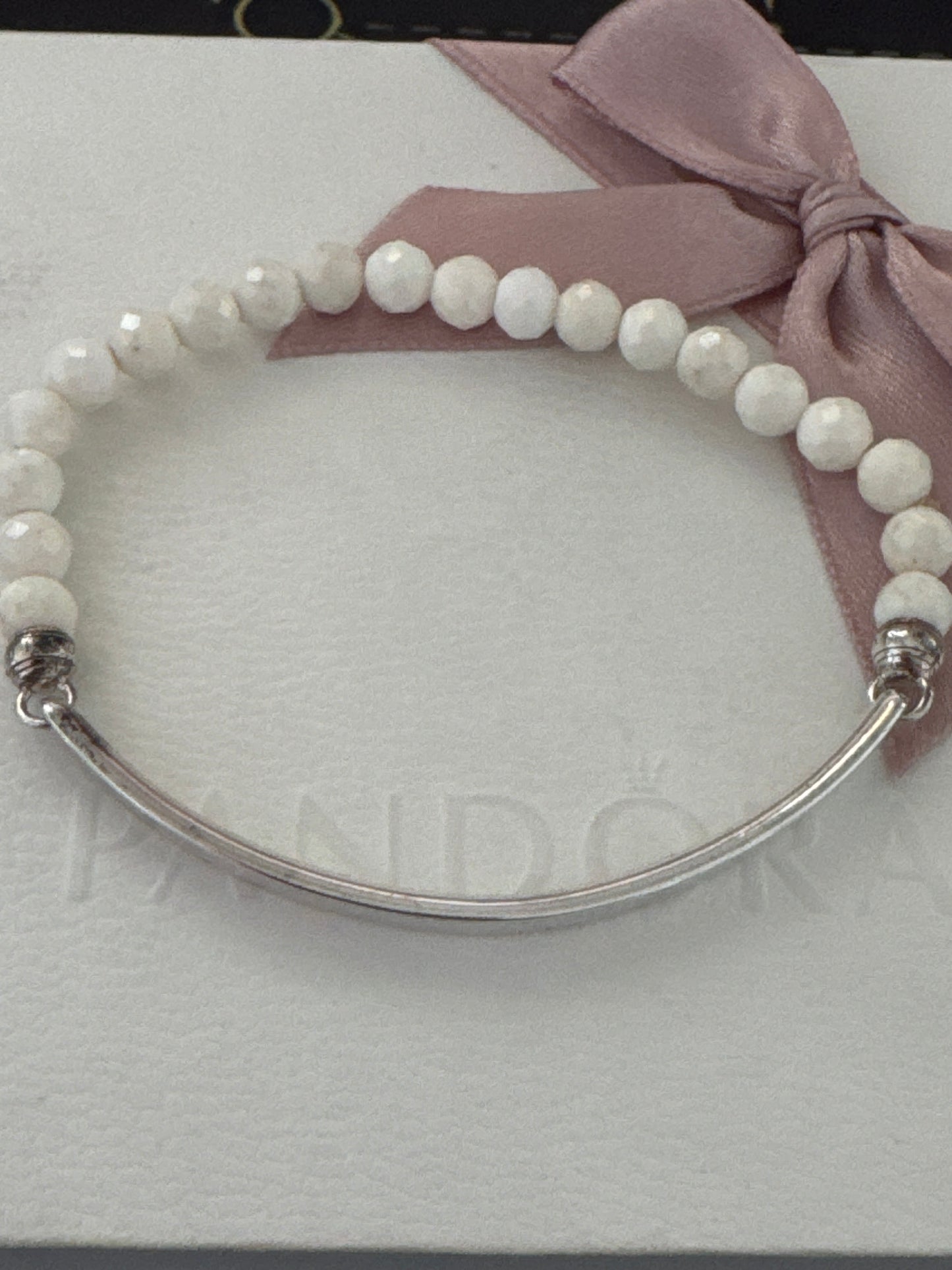 Genuine Thomas Sabo Love Bridge Pearl Silver Bangle White and Cream Faceted Gemstone