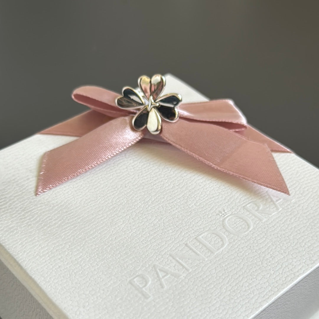 Genuine Pandora Large Clover Flower Ring 56
