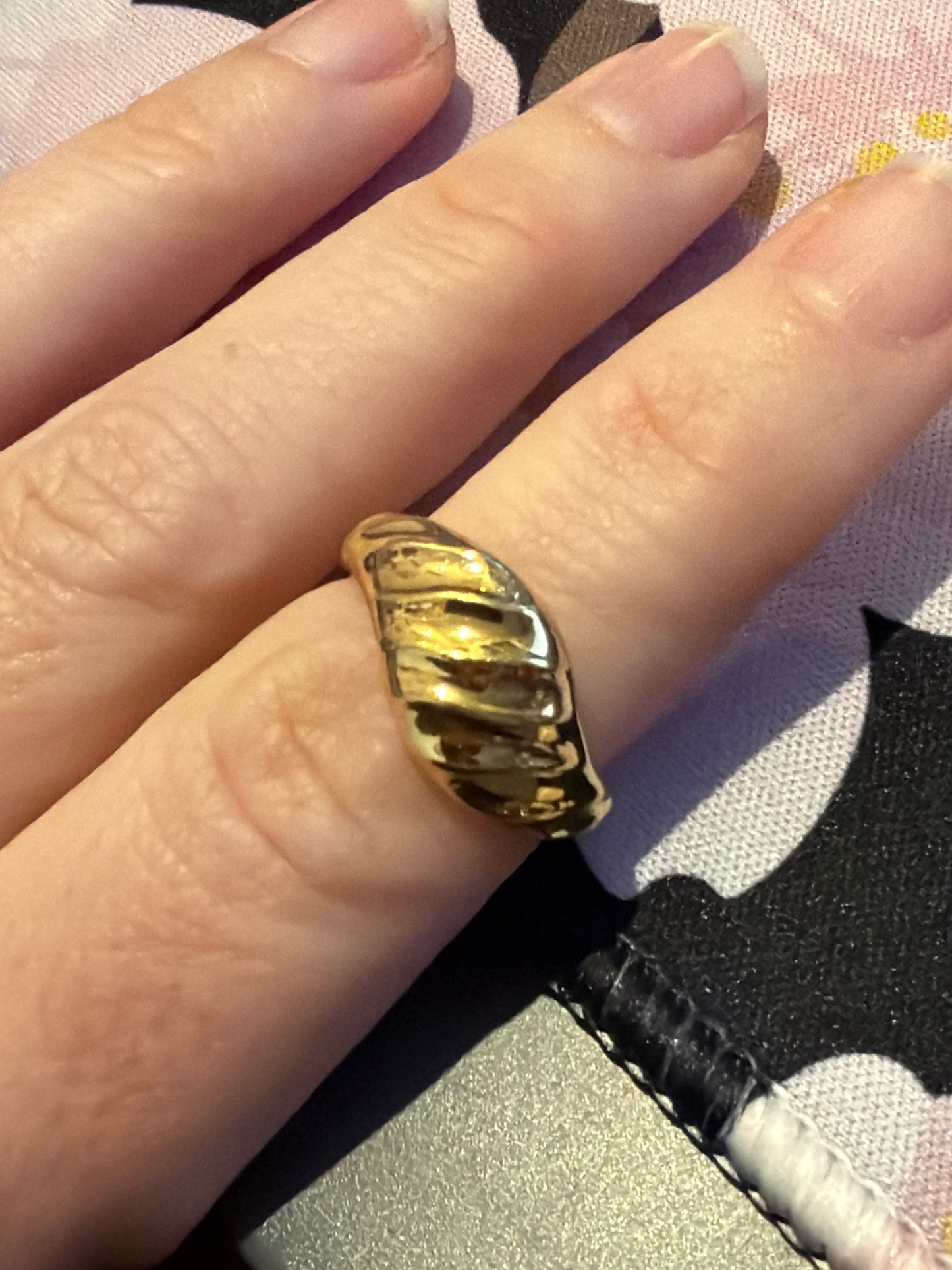 Genuine Pandora Shine Gold Rippled Statement Ring 54