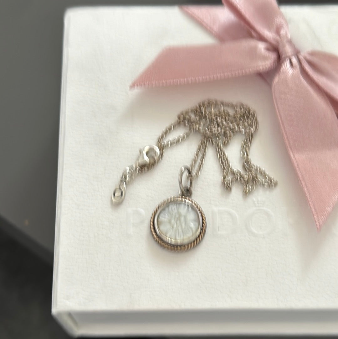 Genuine Pandora Two Tone Mother of Pearl Flower Signet Necklace RARE HTF