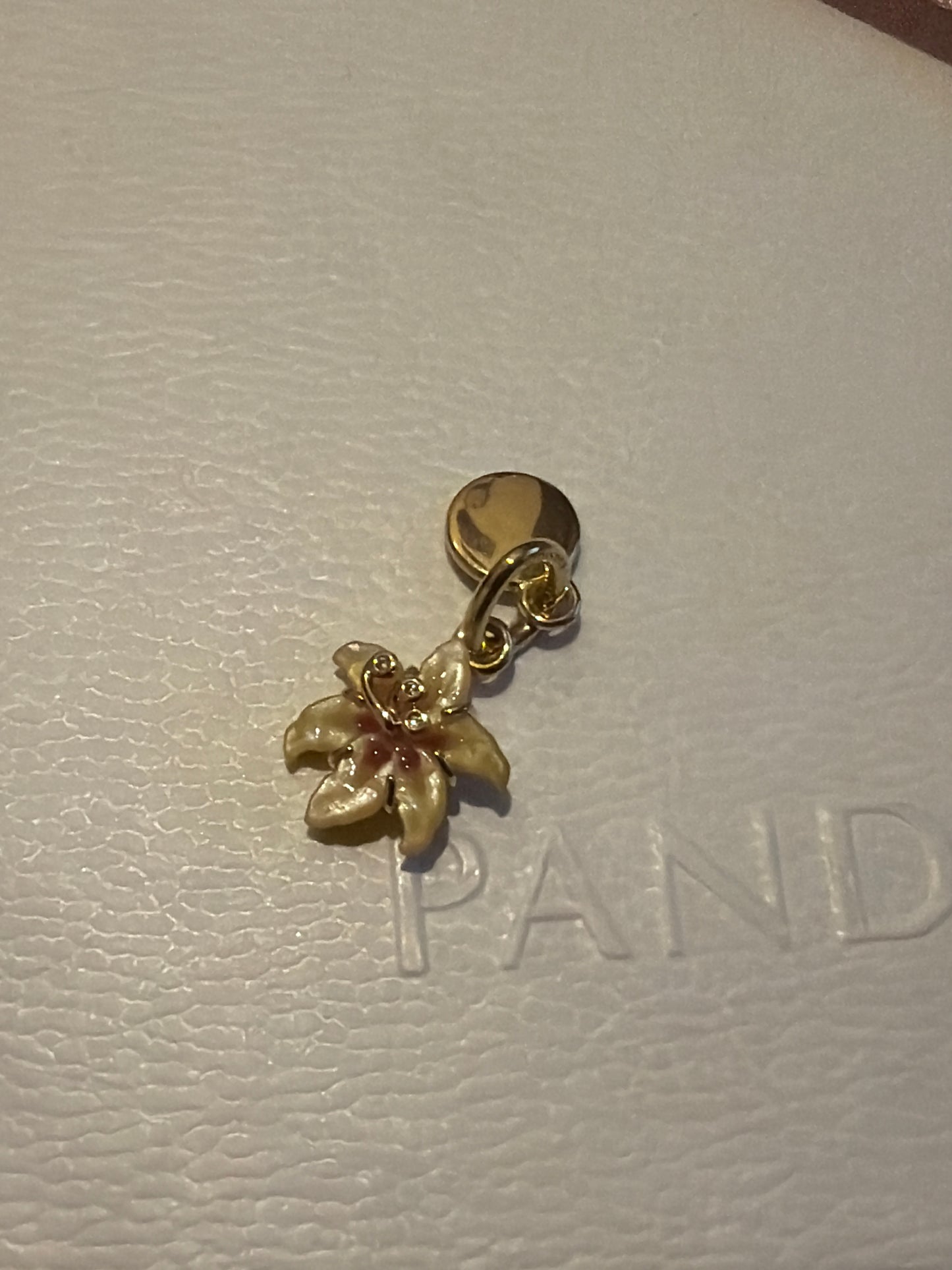 Genuine Pandora Disney Tangled Sundrop Flower Glow-in-the-dark Charm
