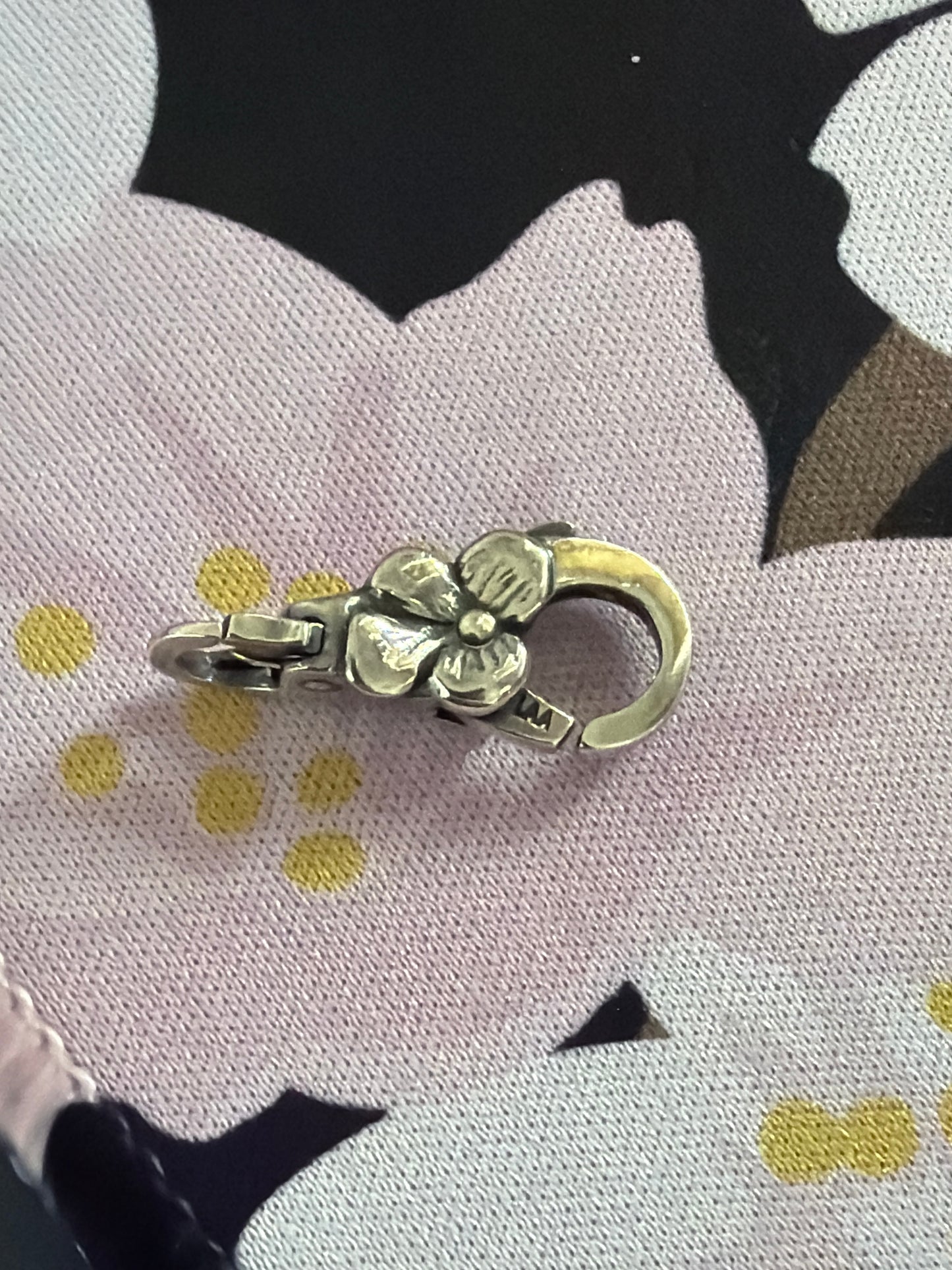 Genuine Trollbeads Flower Lock