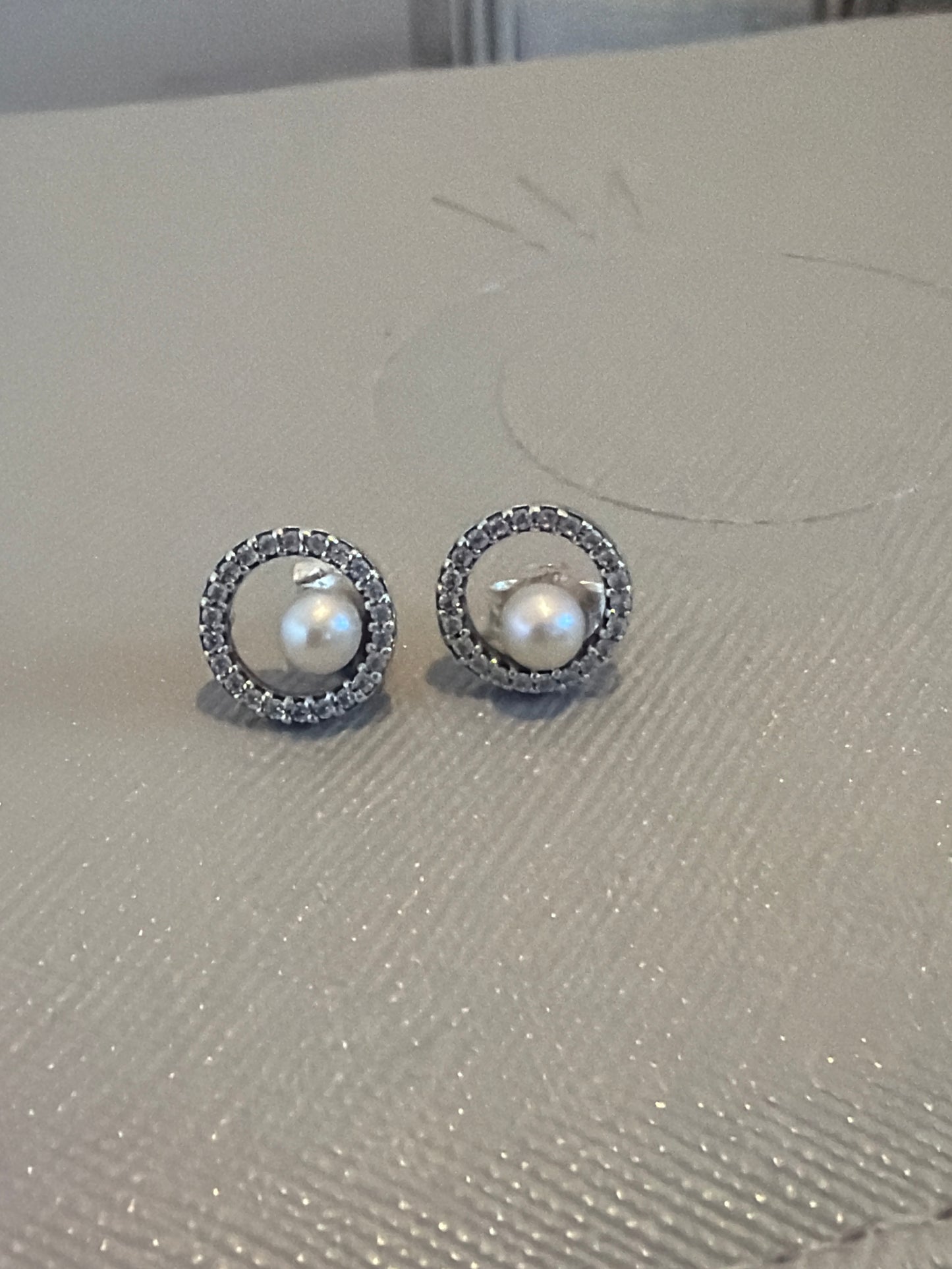 Genuine Pandora Pave & Freshwater Pearl Circle Stud Earrings