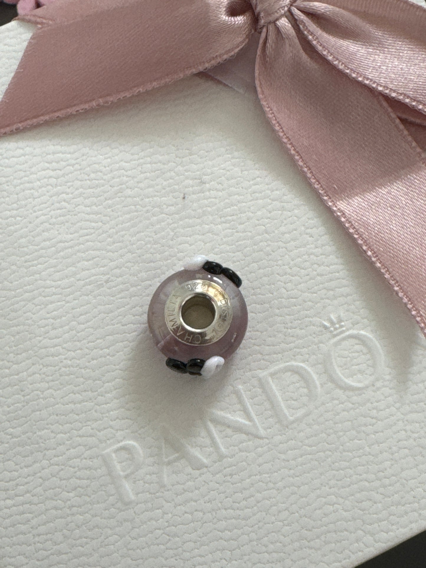 Genuine Chamilia Disney Murano Minnie Mouse Charm HTF