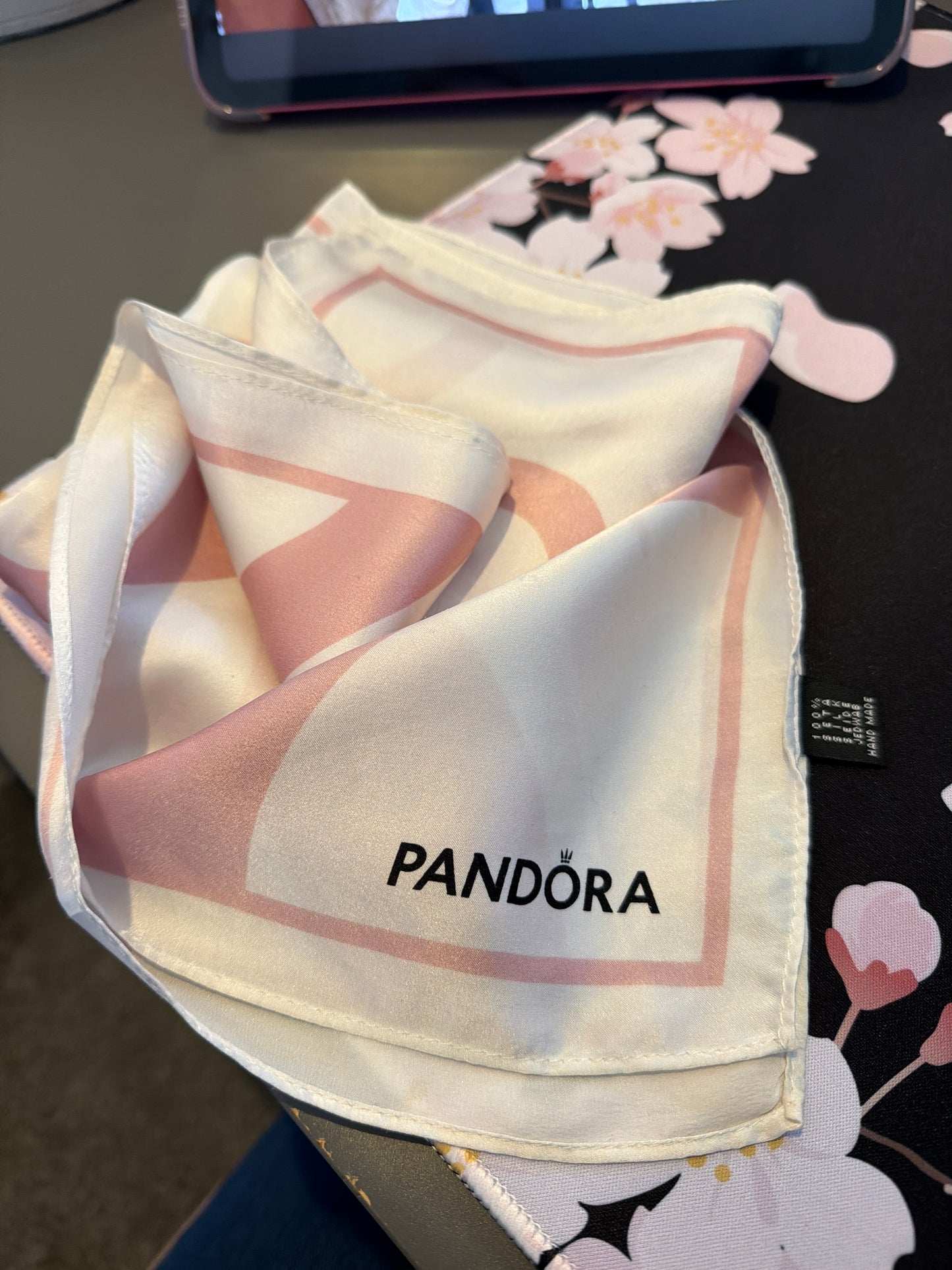 Genuine Pandora Handmade 100% Silk Staff Scarf HTF Collectors Piece