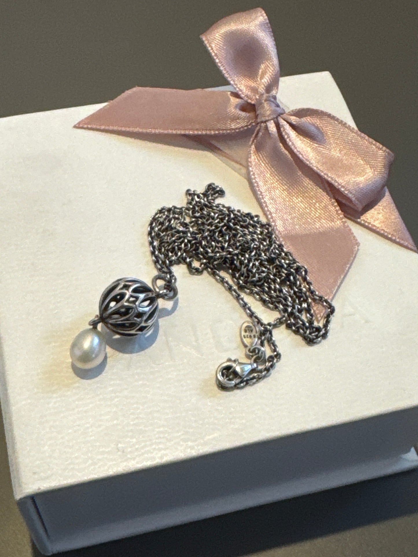 Genuine Pandora Rare Cultured Pearl & Openwork Cage Necklace 100cm Chain HTF