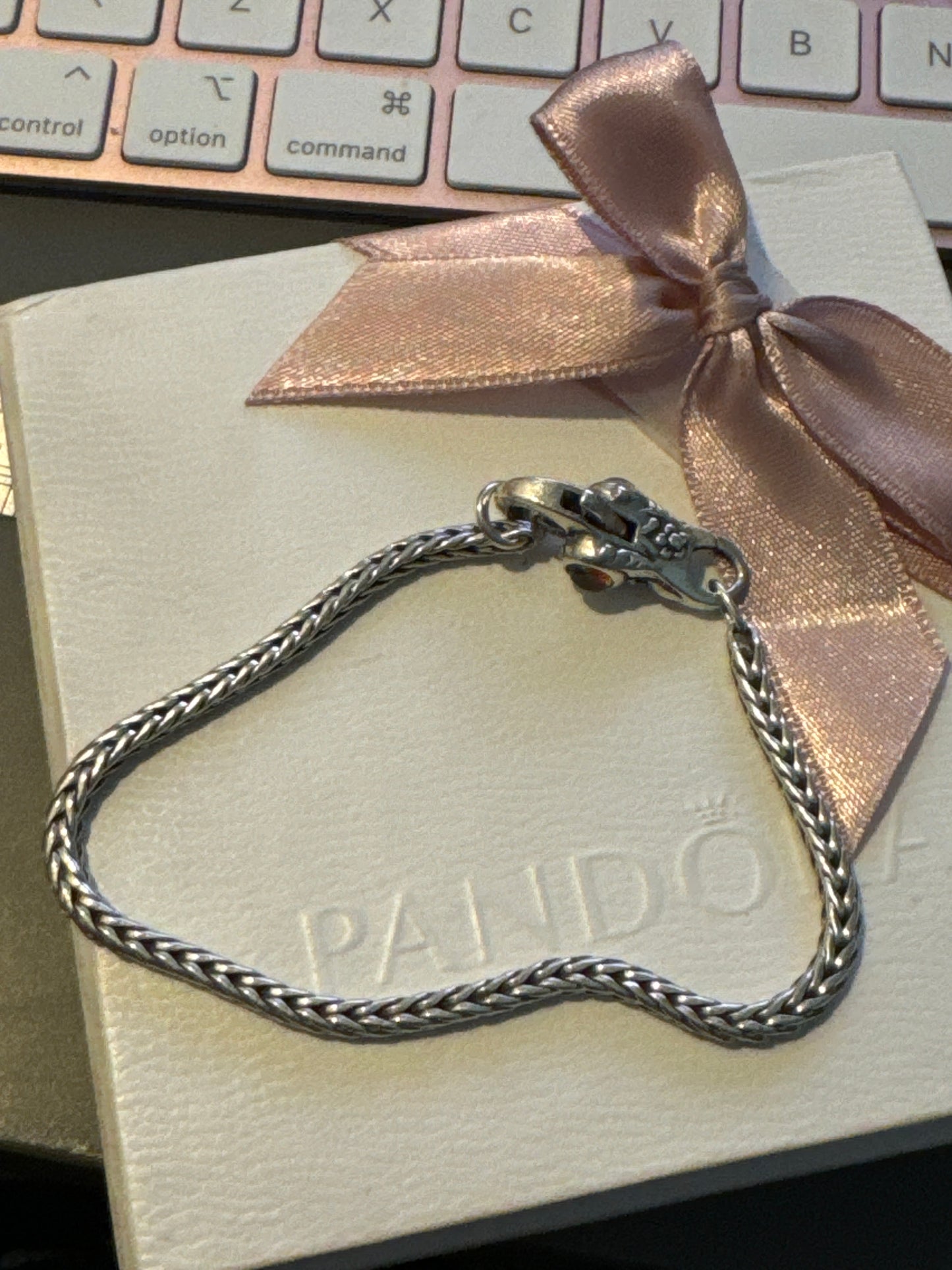 Genuine Trollbeads Mexican Lock RARE HTF  and Chain Bracelet 20cm