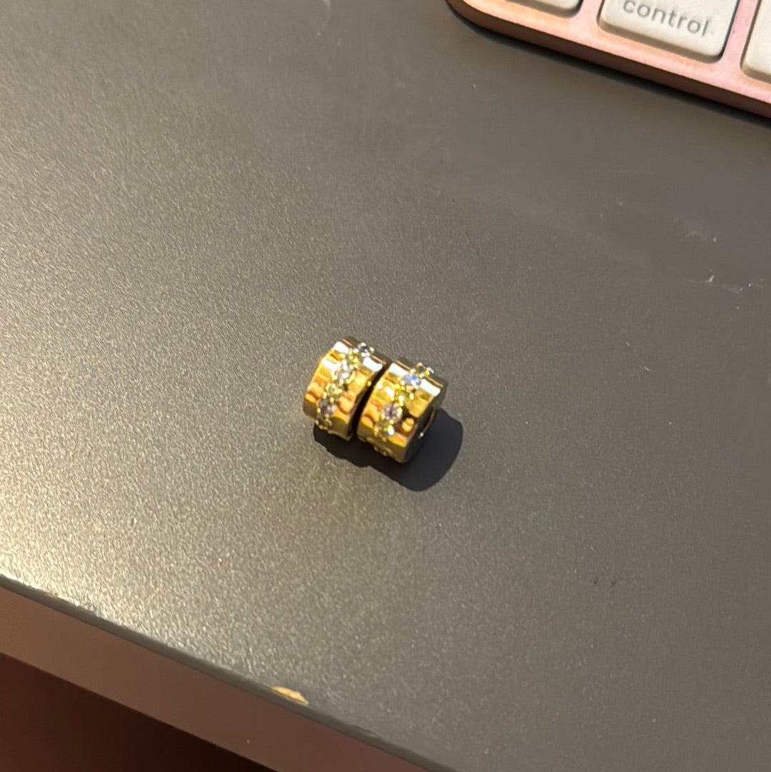 Genuine Pandora Shine Gold CZ Clear and Gold Clip