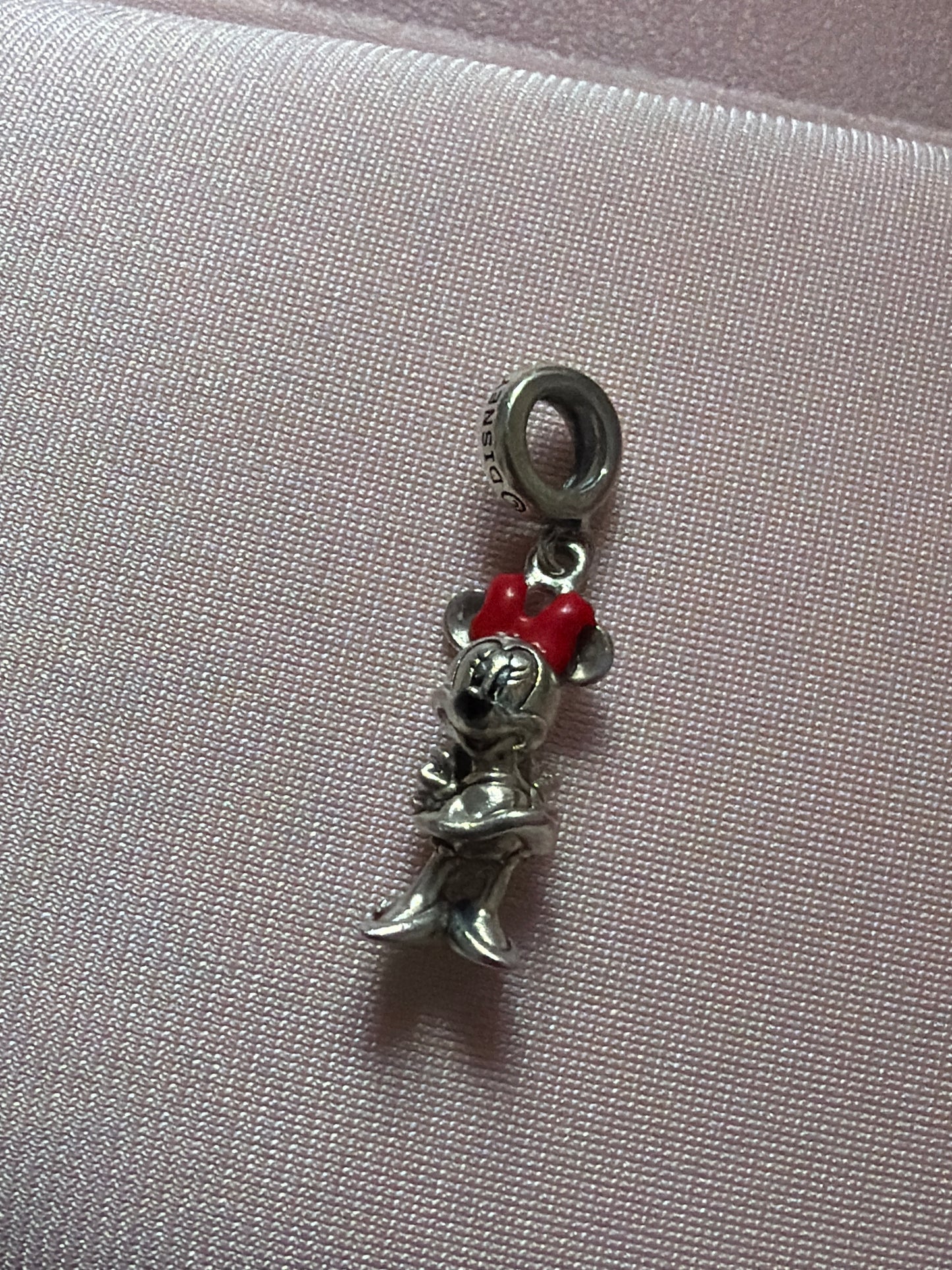 Genuine Chamilia Disney Minnie Mouse Enamel Dangle Charm