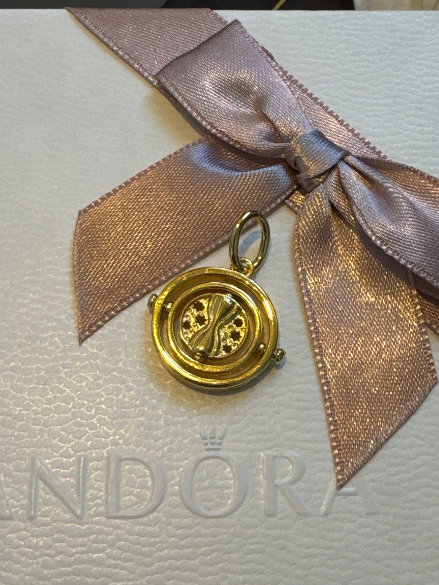 Genuine Pandora Shine Gold Harry Potter X Time Turner Dangle Charm