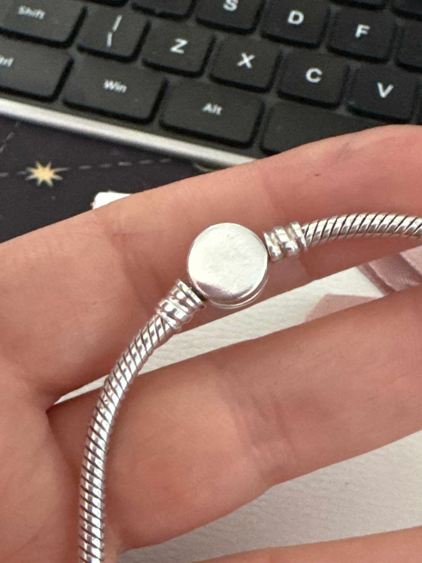Genuine Pandora Engravable Plain Circle Clasp 20cm