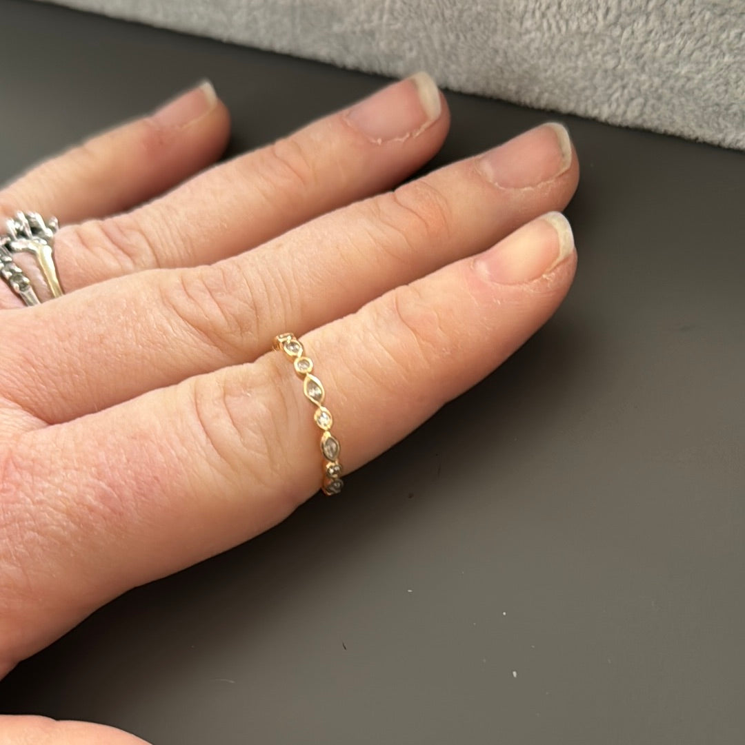 Genuine Pandora Solid Gold G585 Ring 54 Alluring Marquis CZ