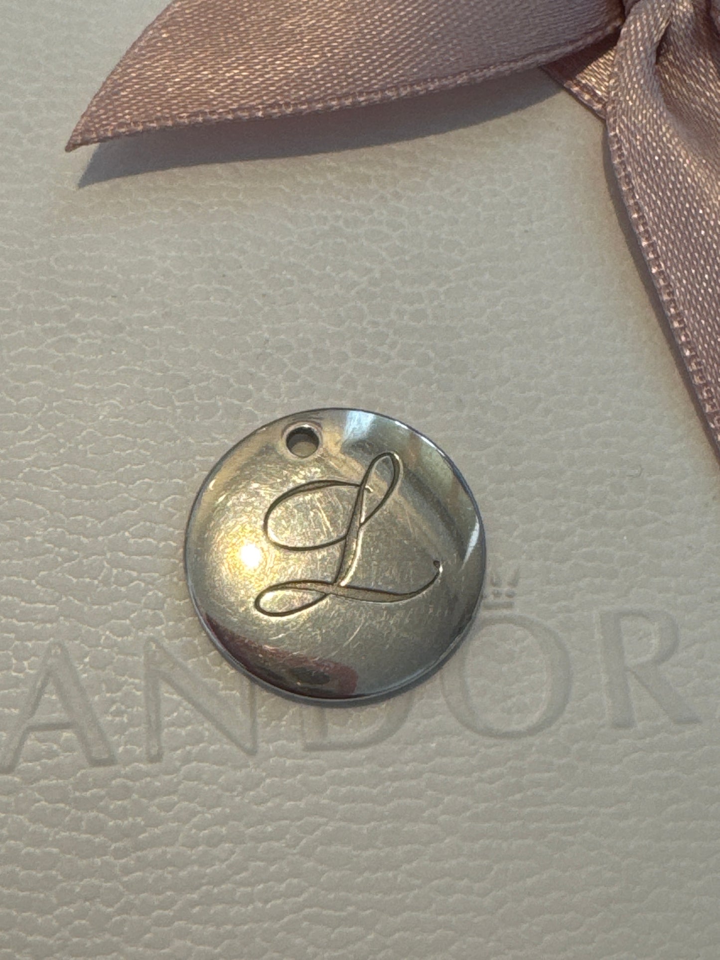 Genuine Tiffany & CO Sterling Silver Heart Letter Initial L Disc