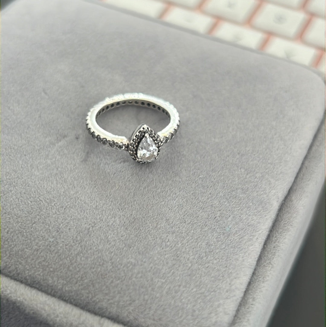Genuine Pandora Teardrop Pave Ring 48 Kids
