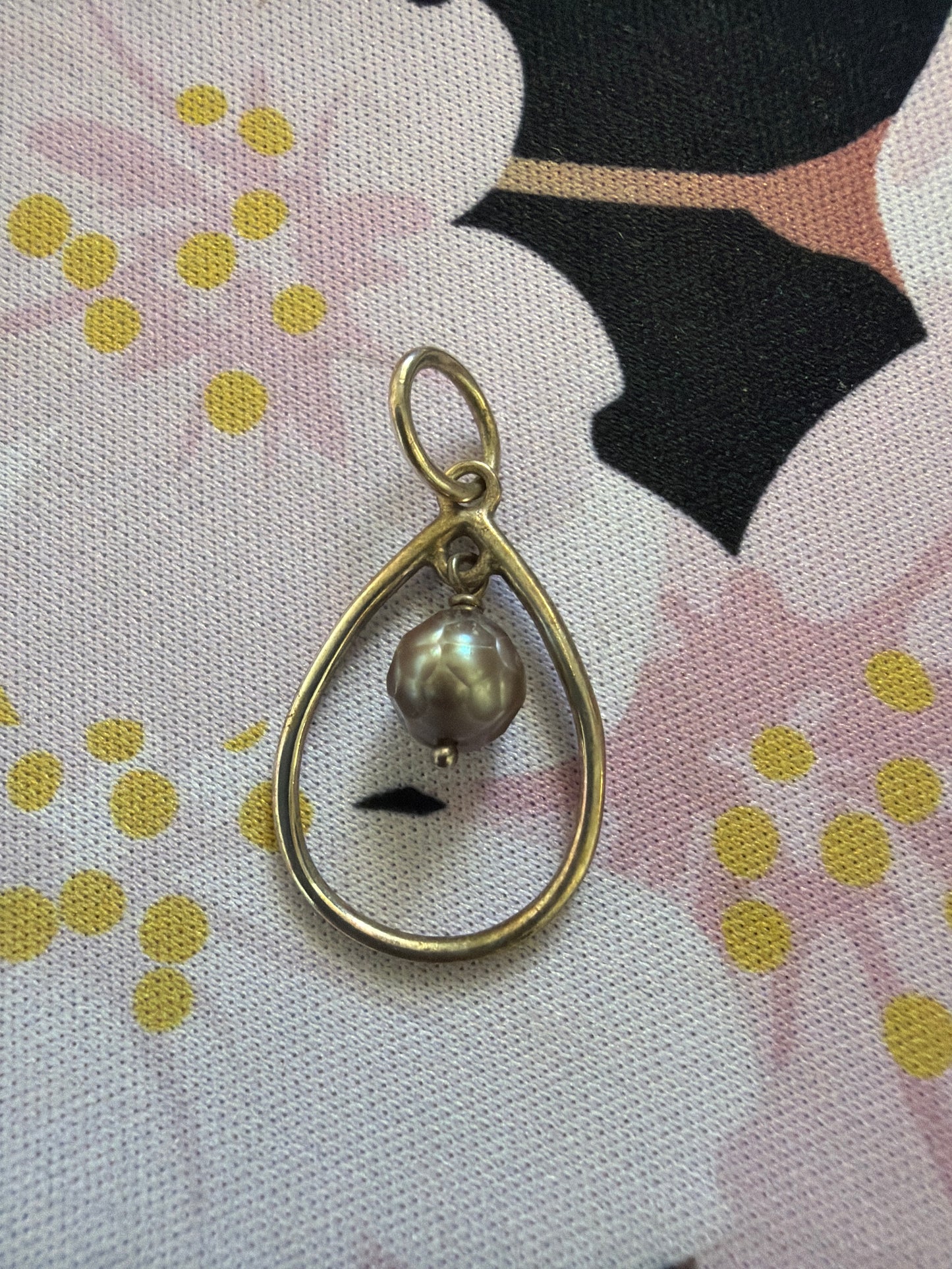 Genuine Pandora Retired HTF Grey Pearl Teardrop Dangle Pendant