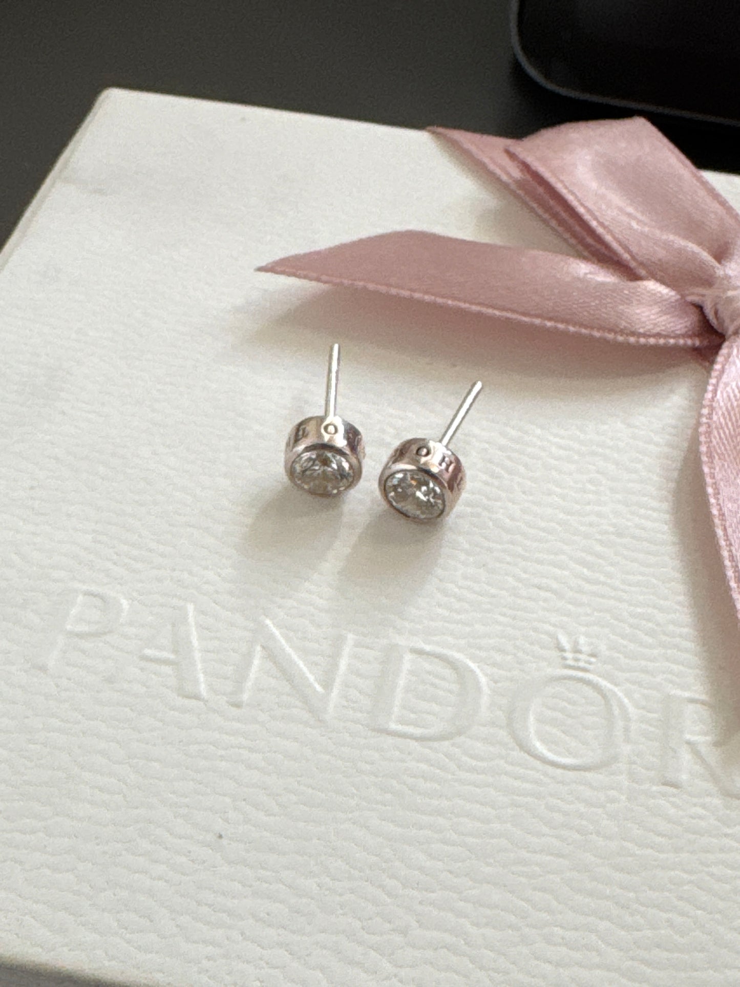 Thomas Sabo Sterling Silver Cz Logo Circle Earring