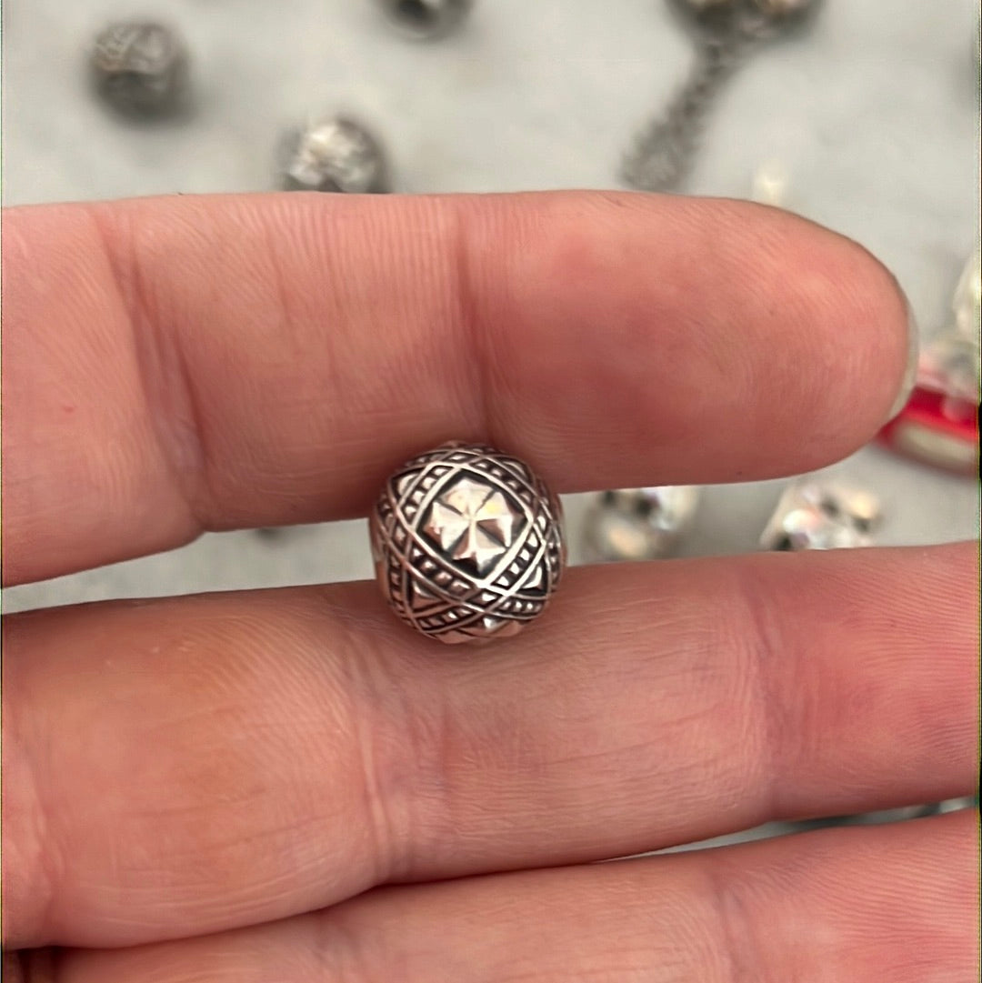 Genuine Thomas Sabo Karma Celtic Clover Charm