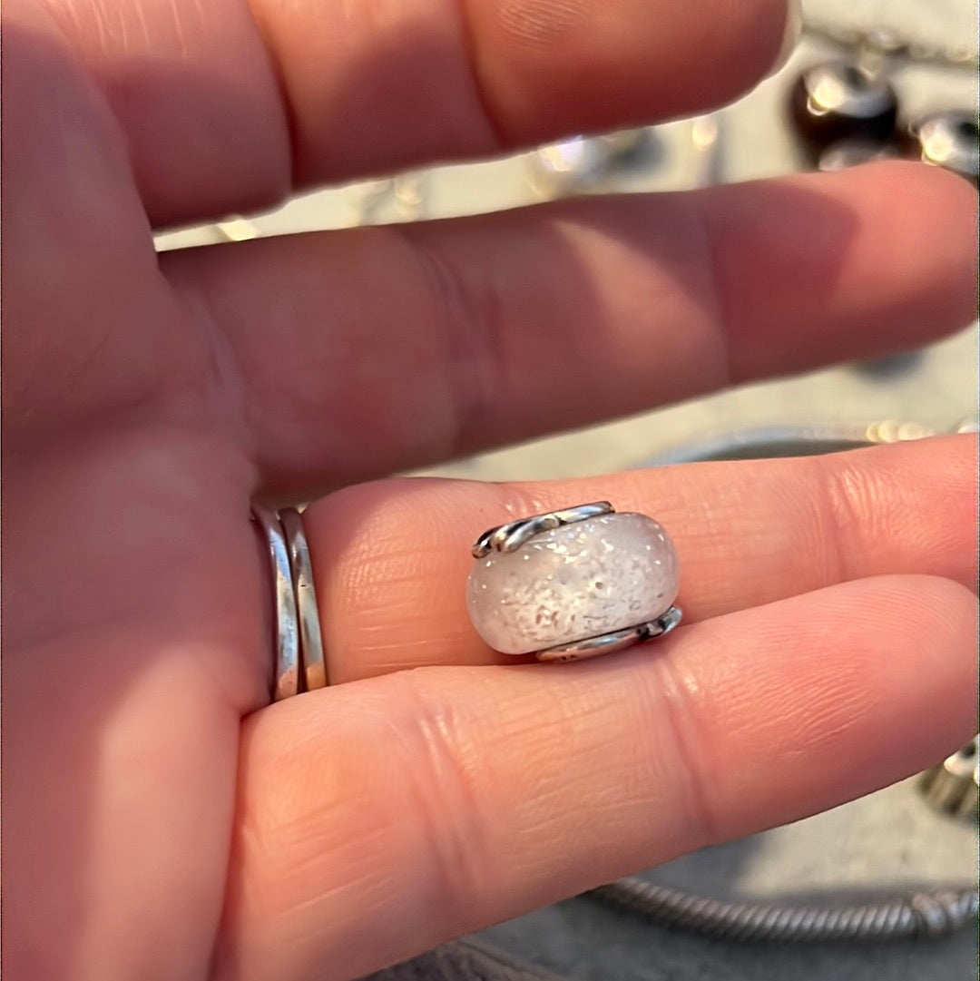 Genuine Pandora Mum & Love Glittery Matte Murano White Charm