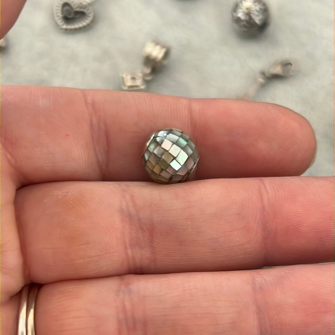 Genuine Thomas Sabo Karma Mother of Pearl Mosaic Charm
