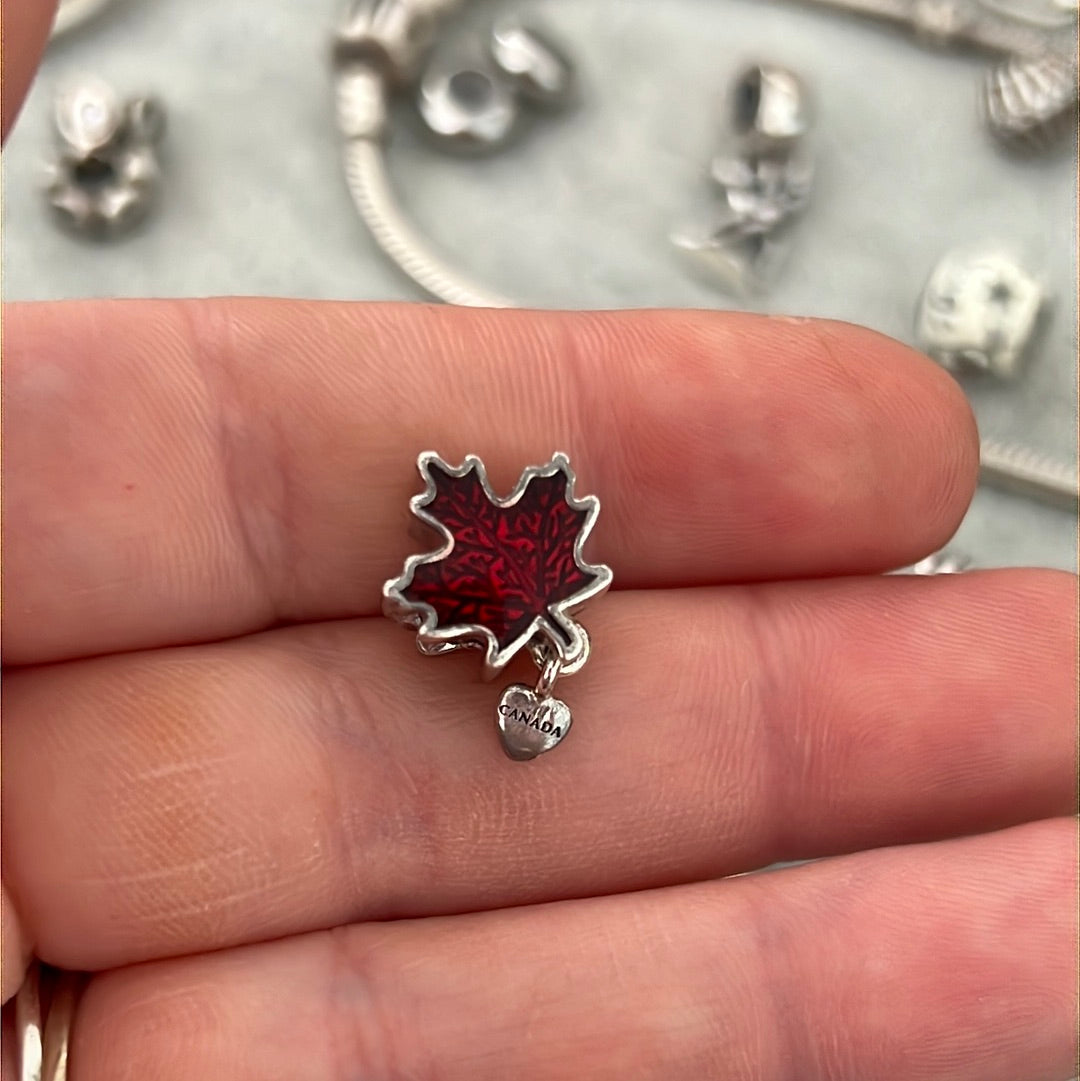 Genuine Pandora Canadian Enamel Red Maple Leaf With Canada Dangle Heart Travel Charm Rare HTF