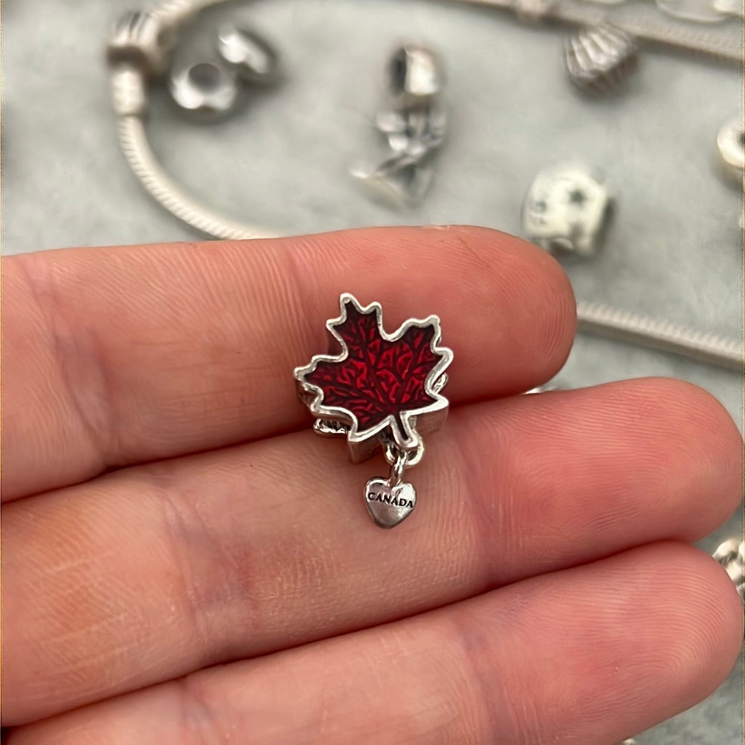 Genuine Pandora Canadian Enamel Red Maple Leaf With Canada Dangle Heart Travel Charm Rare HTF