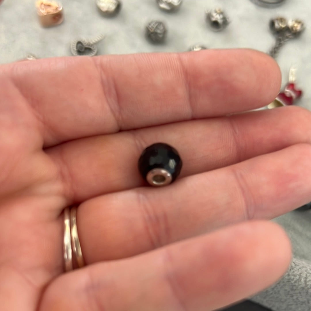 Genuine Thomas Sabo Karma Black Onyx Charm
