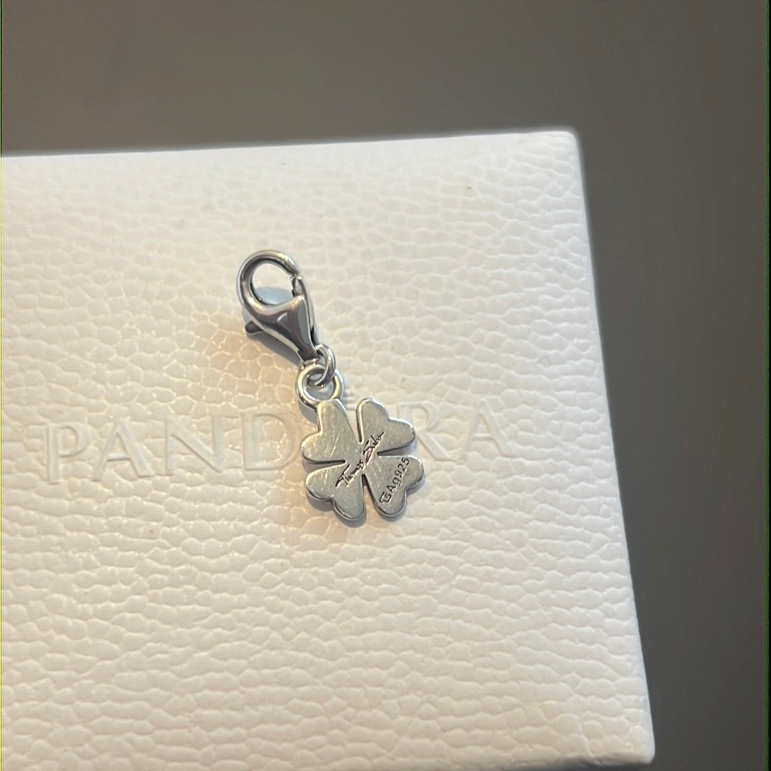 Genuine Thomas Sabo Small Clover good Luck Clip Charm