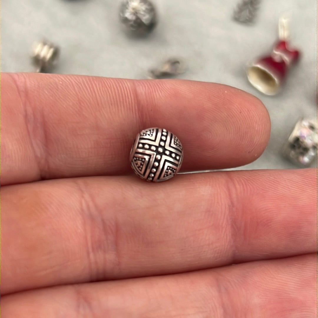 Genuine Thomas Sabo Karma Celtic Cross Charm