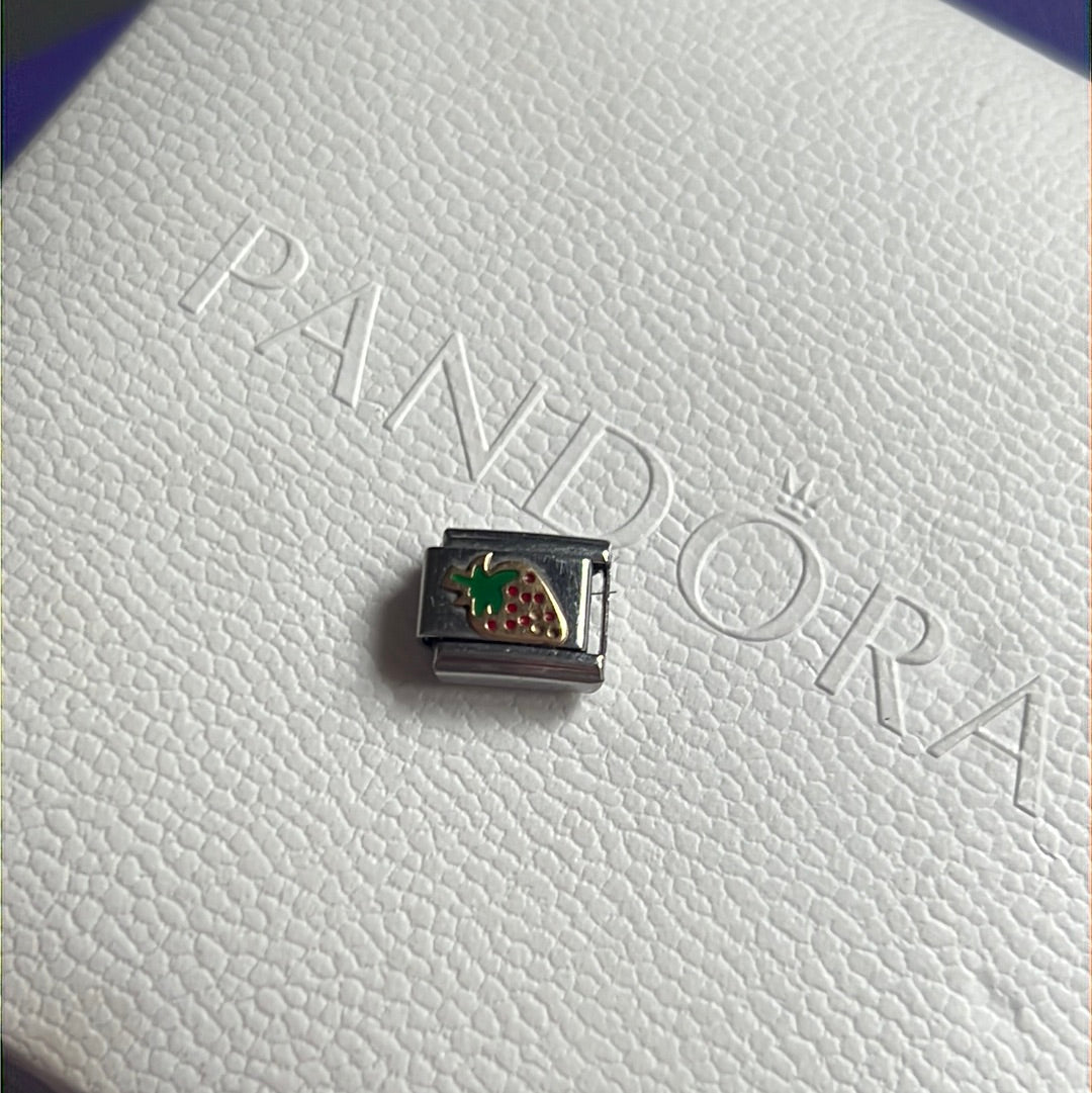 Genuine Nomination Gold and Enamel Fruit Strawberry Link Charm
