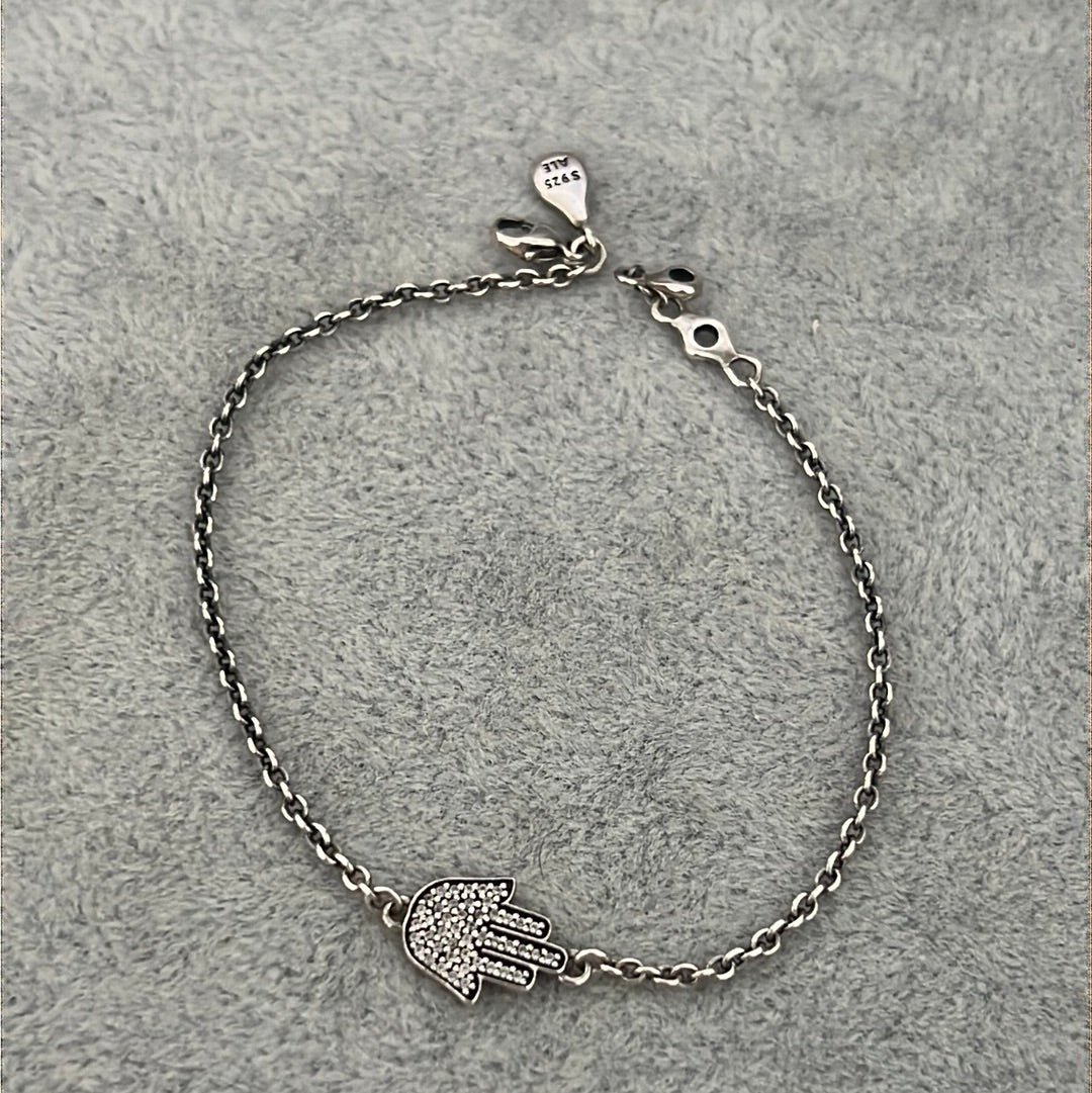 Genuine Pandora Pave Hamsa Hand Dainty Adjustable Bracelet 175cm