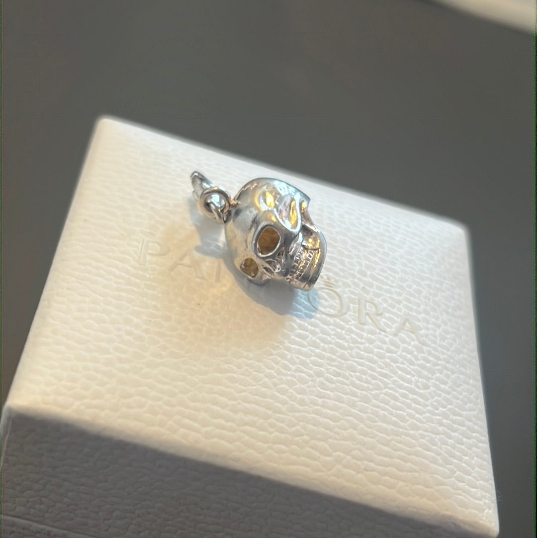 Genuine Thomas Sabo Rare Skull Clip Charm