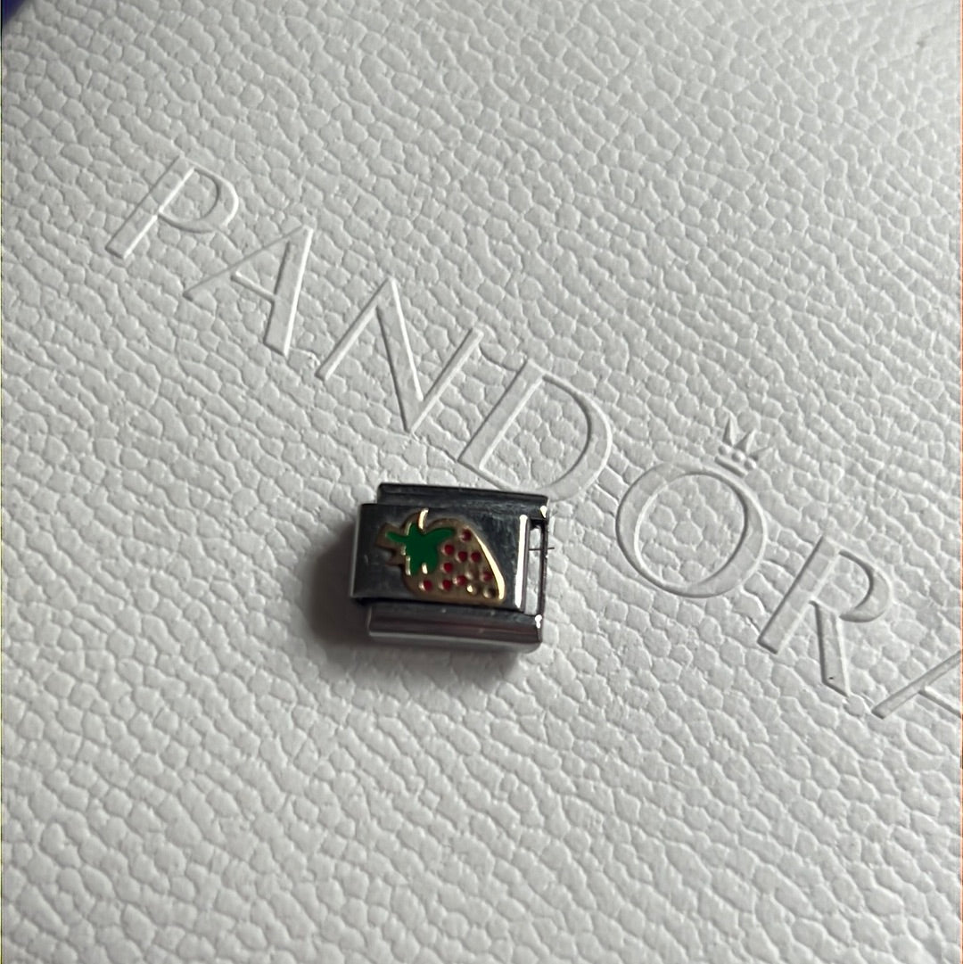 Genuine Nomination Gold and Enamel Fruit Strawberry Link Charm