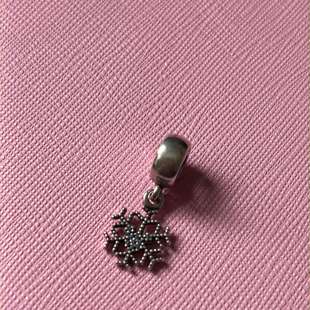 Genuine Pandora Disney Blue Pave Mickey Snowflake Charm