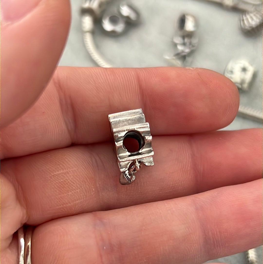Genuine Pandora Canadian Enamel Red Maple Leaf With Canada Dangle Heart Travel Charm Rare HTF
