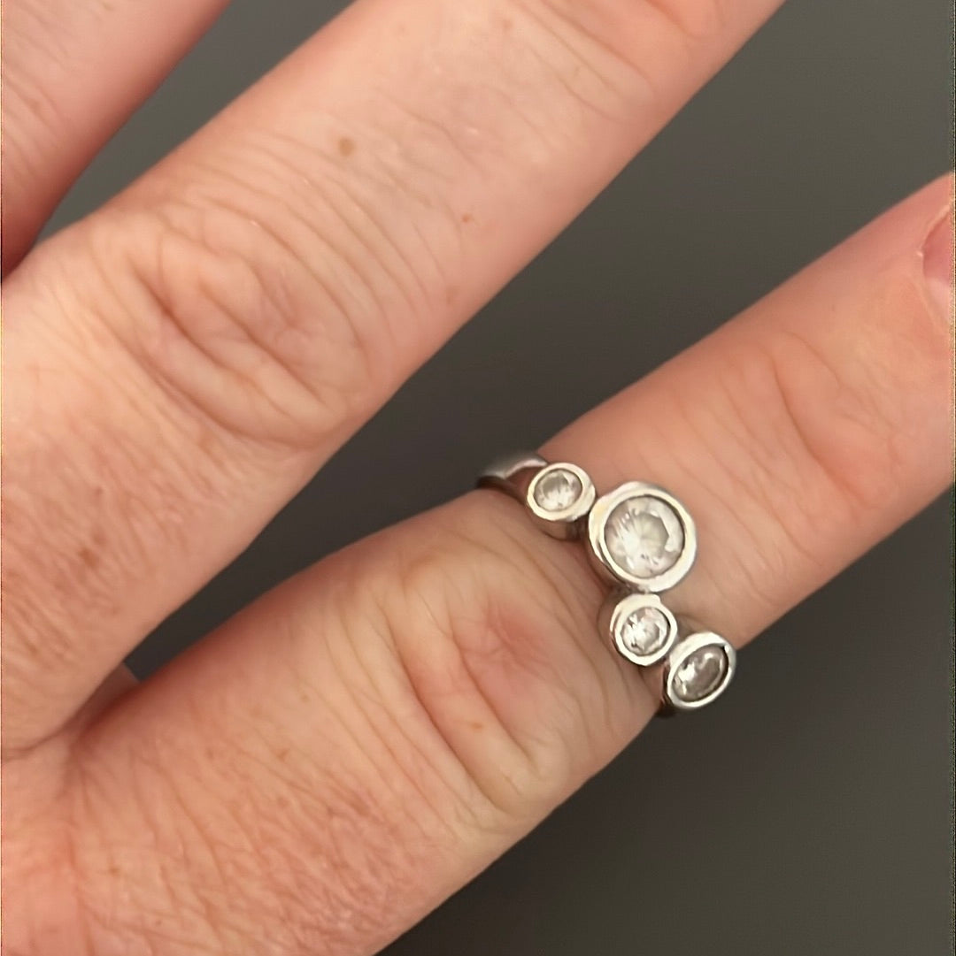 Sterling Silver CZ Bubble Circle Ring 53