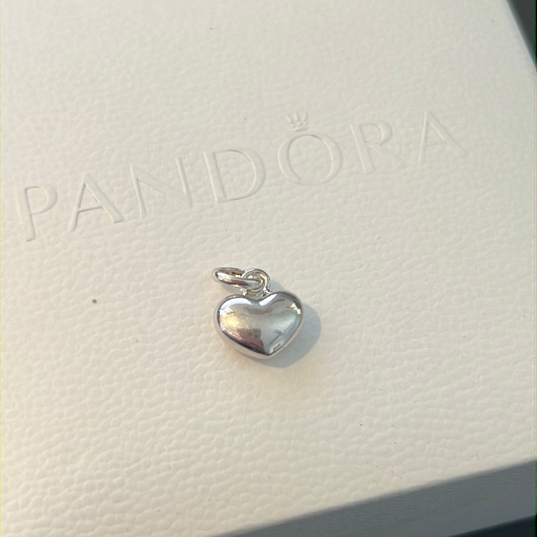 Genuine Links of London Tiny Love Heart Charm