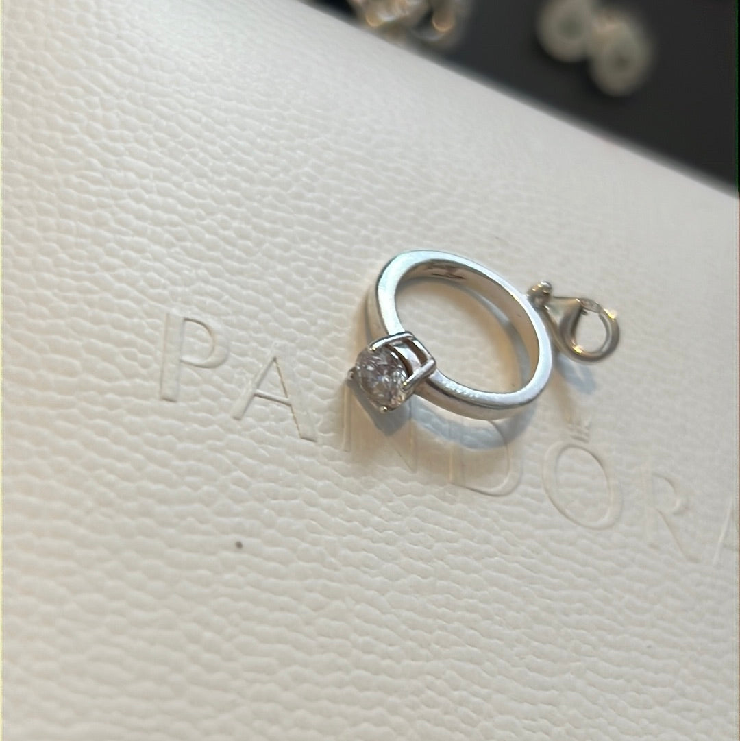 Genuine Thomas Sabo Wedding Engagement Ring Dangle Clip Charm