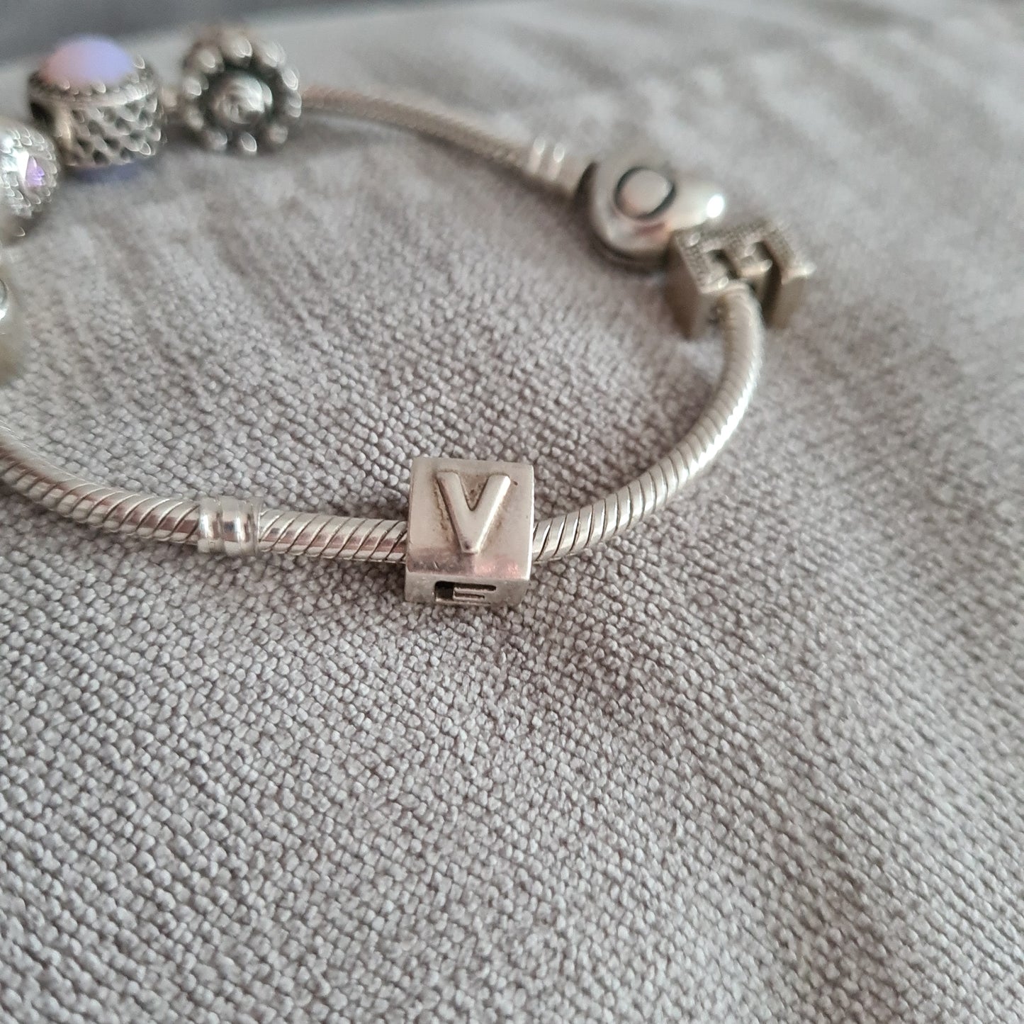 Genuine Pandora Love Cube With Pink Heart Stone