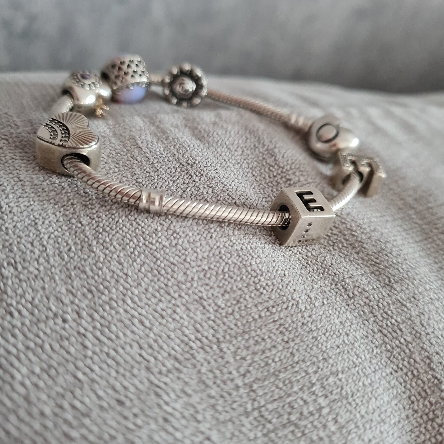 Genuine Pandora Love Cube With Pink Heart Stone