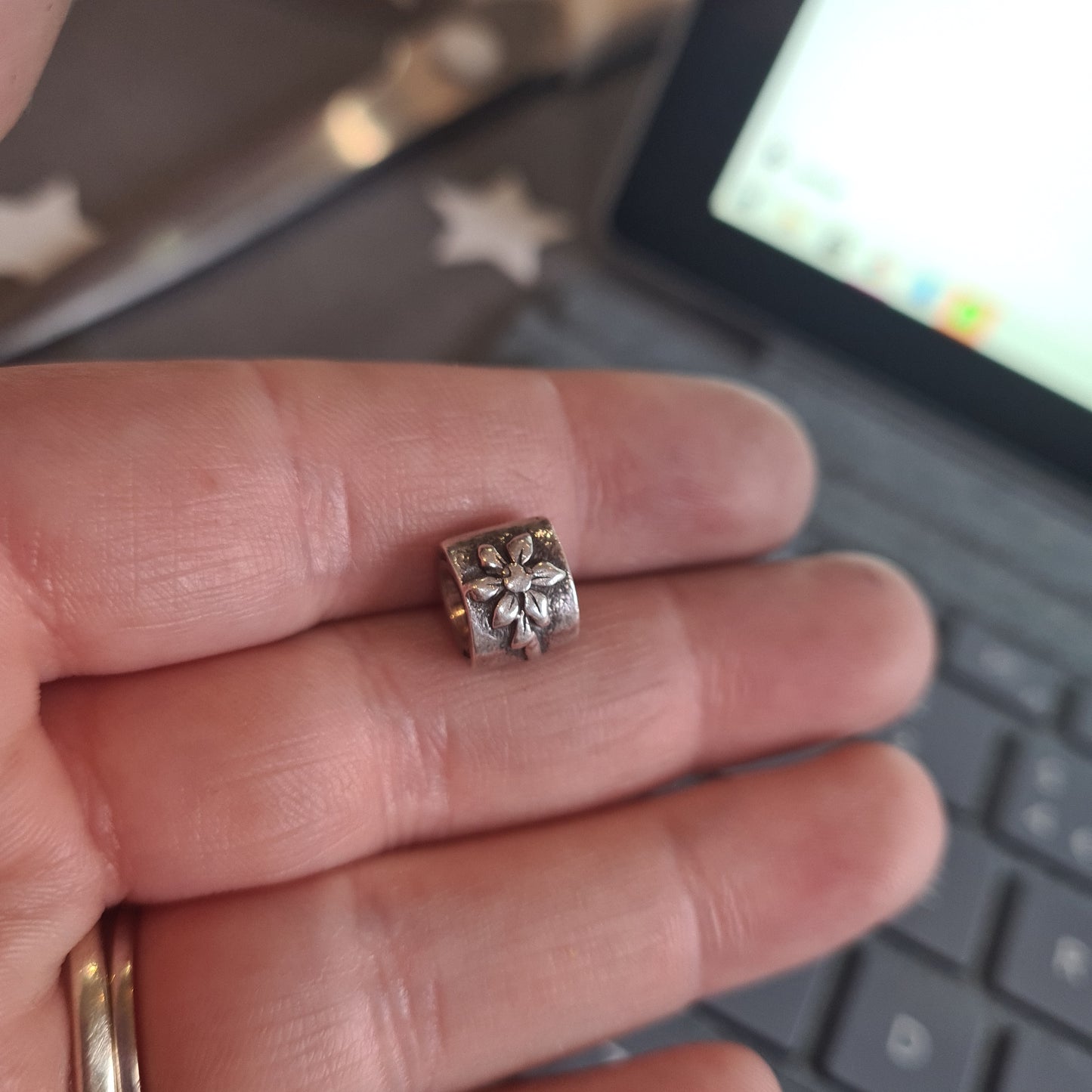 Genuine Pandora Retired Oxidised Flower and Stem Charm