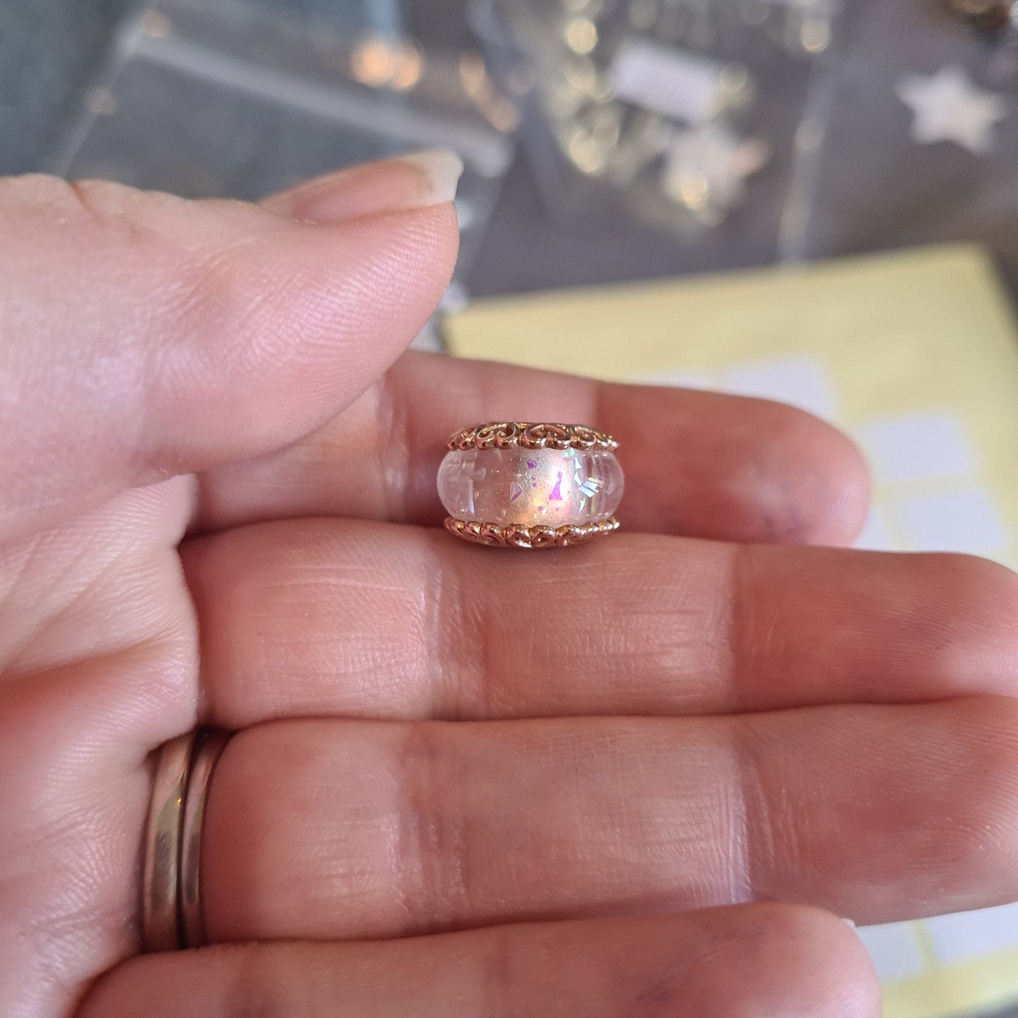 Genuine Pandora Rose Gold Iridescent Glitter White Murano Charm