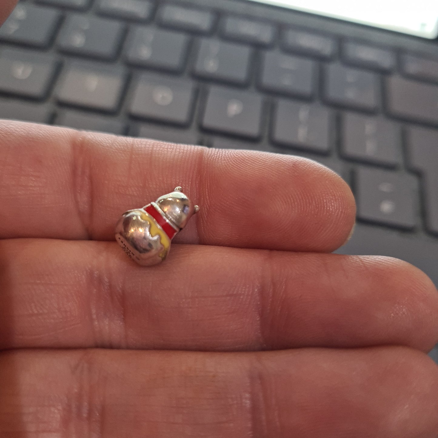 Genuine Pandora Winnie The Pooh Charm Hunny/ Honey Pot