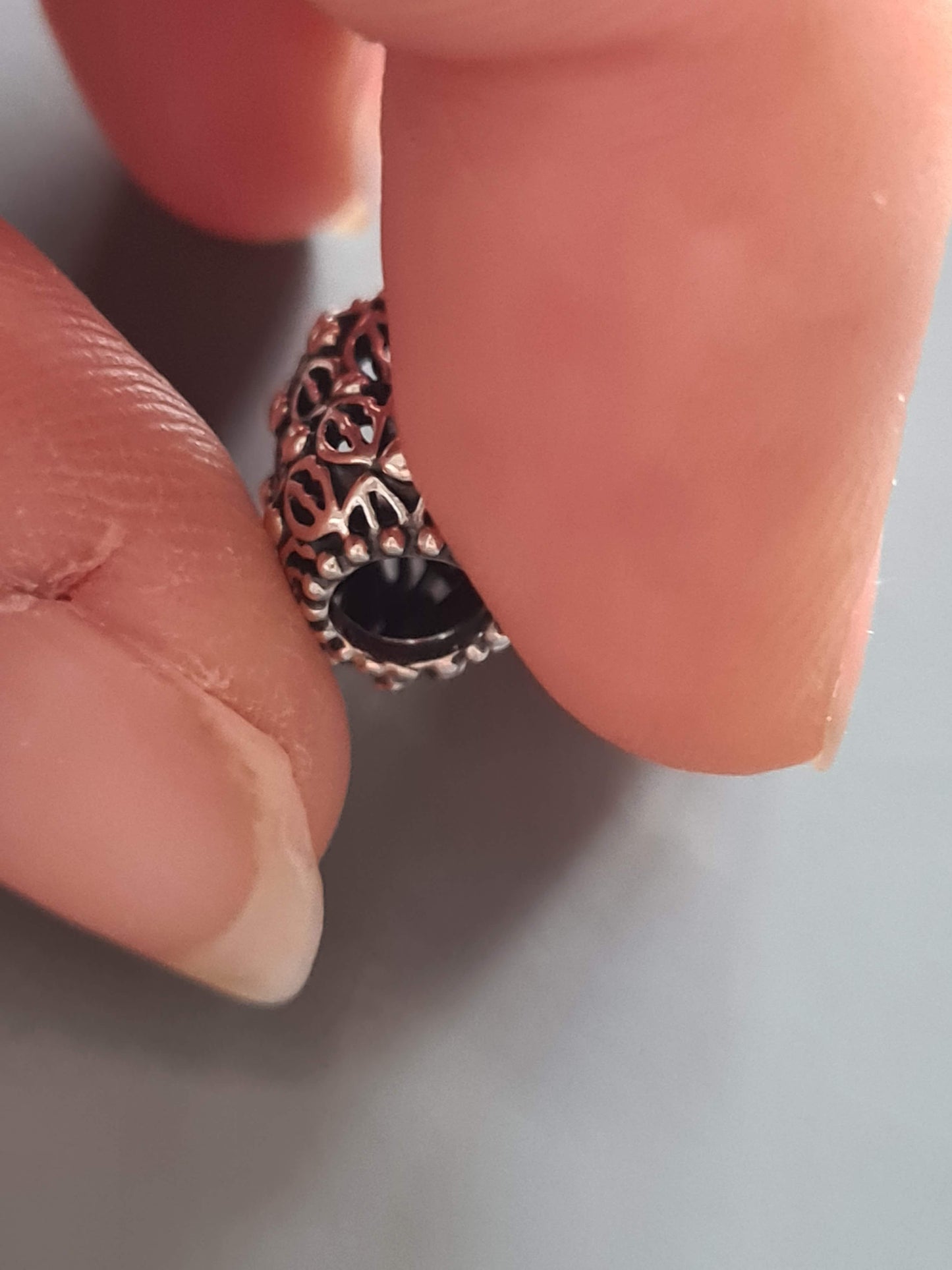 Genuine Pandora Lips Kisses Openwork Love Heart Charm