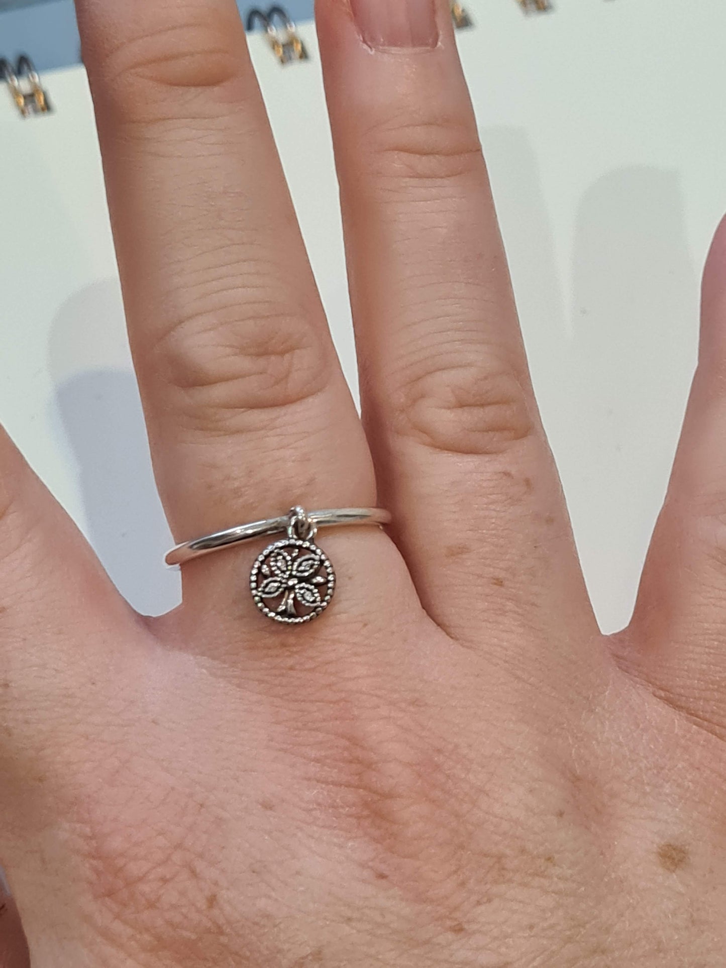 Genuine Pandora Family Tree Dangle Ring Size 56