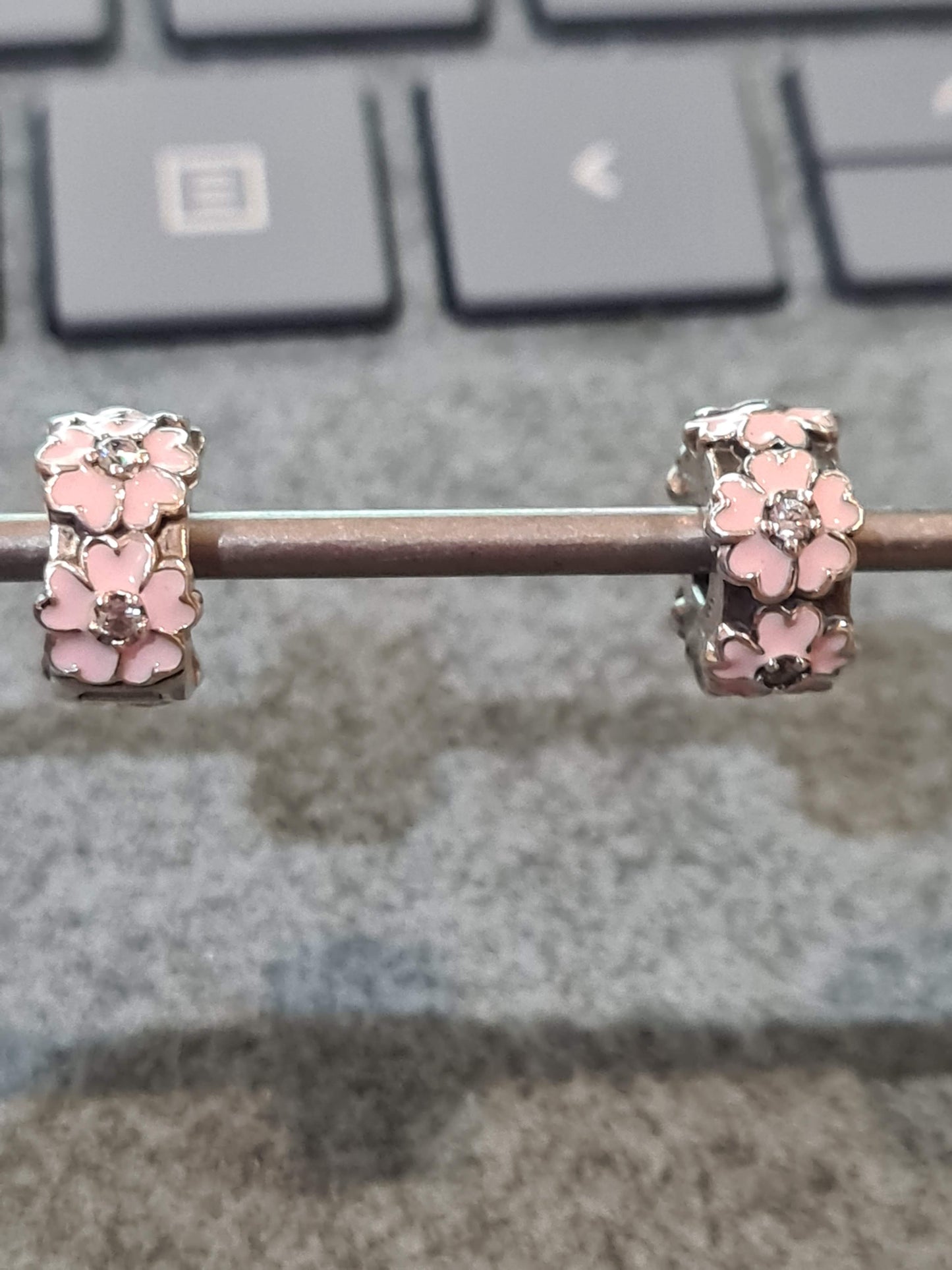 Genuine Pandora Pink Cherry Blossom Silicone Clip