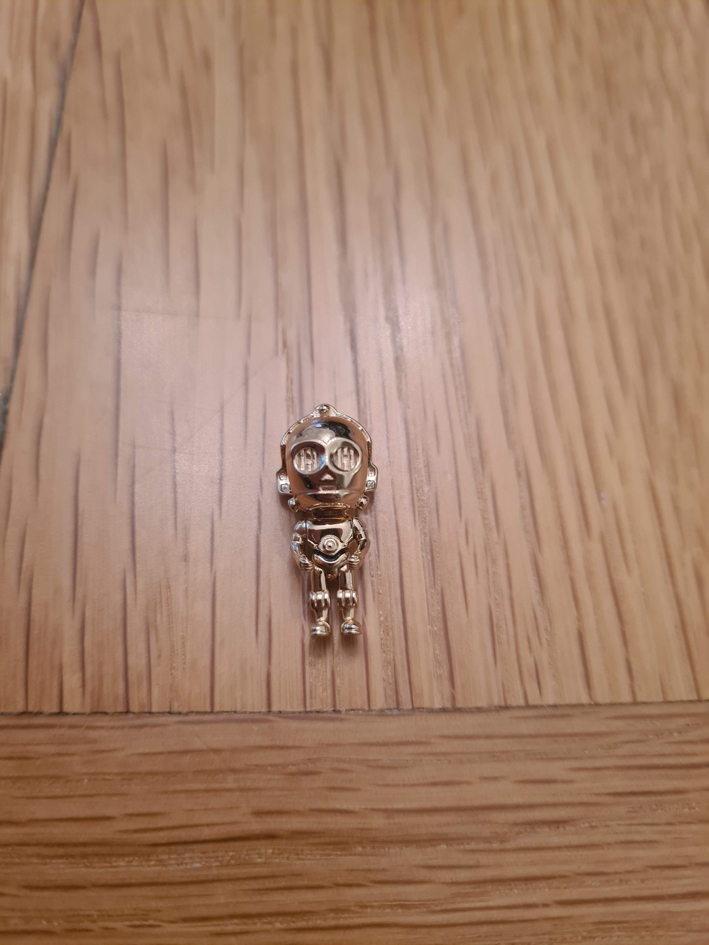 Genuine Pandora Shine C-P30 Charm With Movable Legs