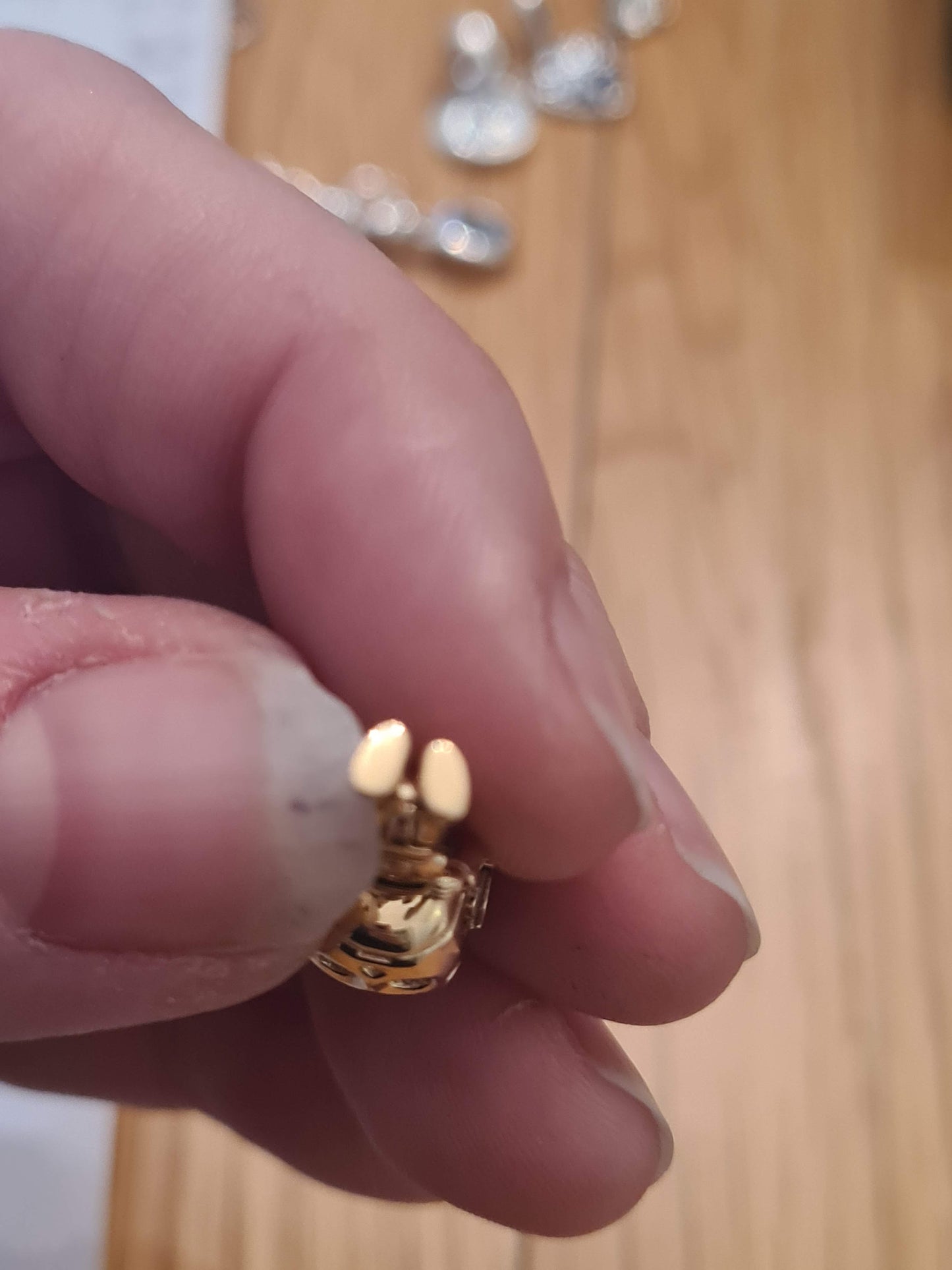 Genuine Pandora Shine C-P30 Charm With Movable Legs