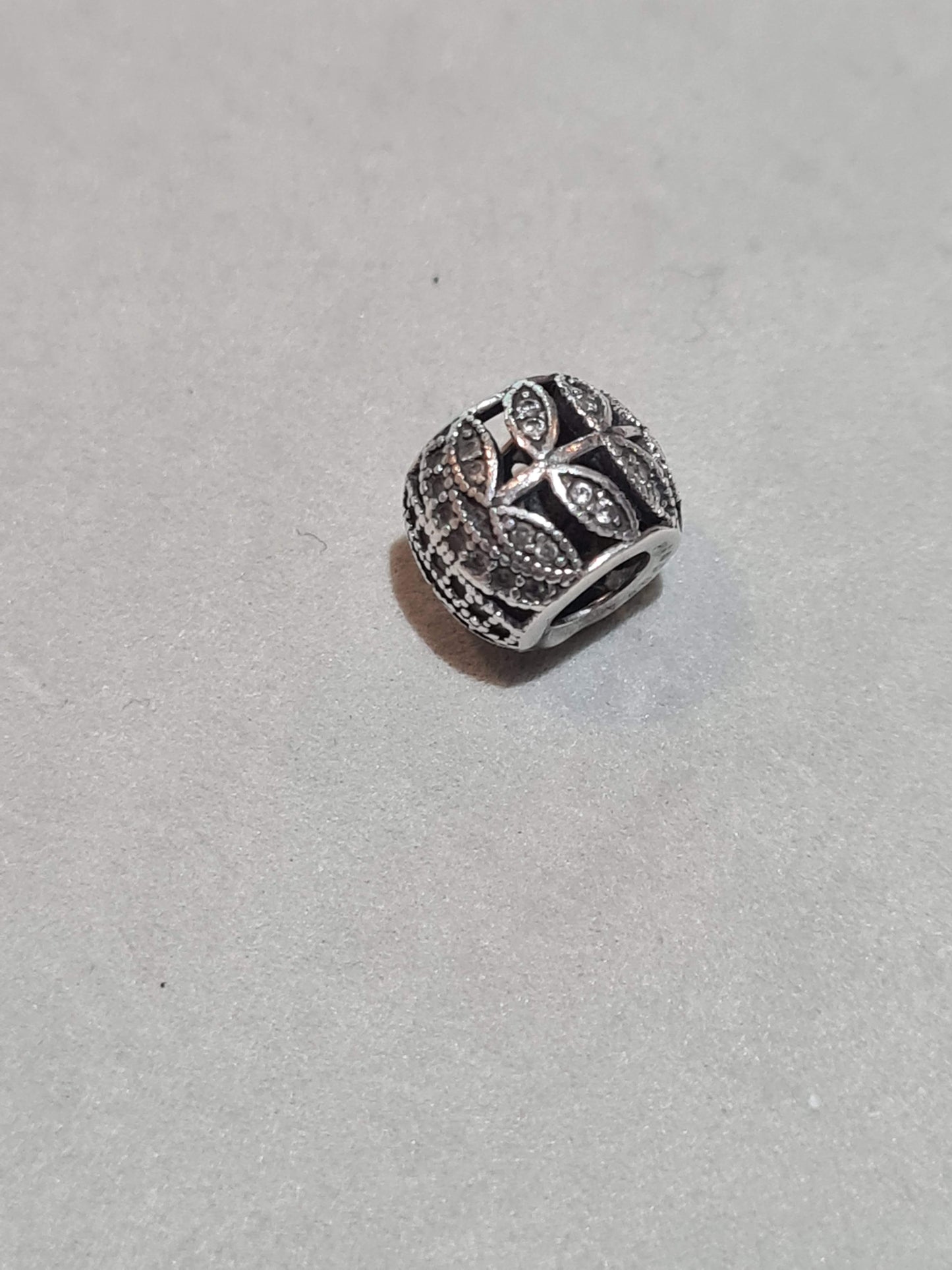 Genuine Pandora Sparkling Leaves Pave Leaf Openwork Charm